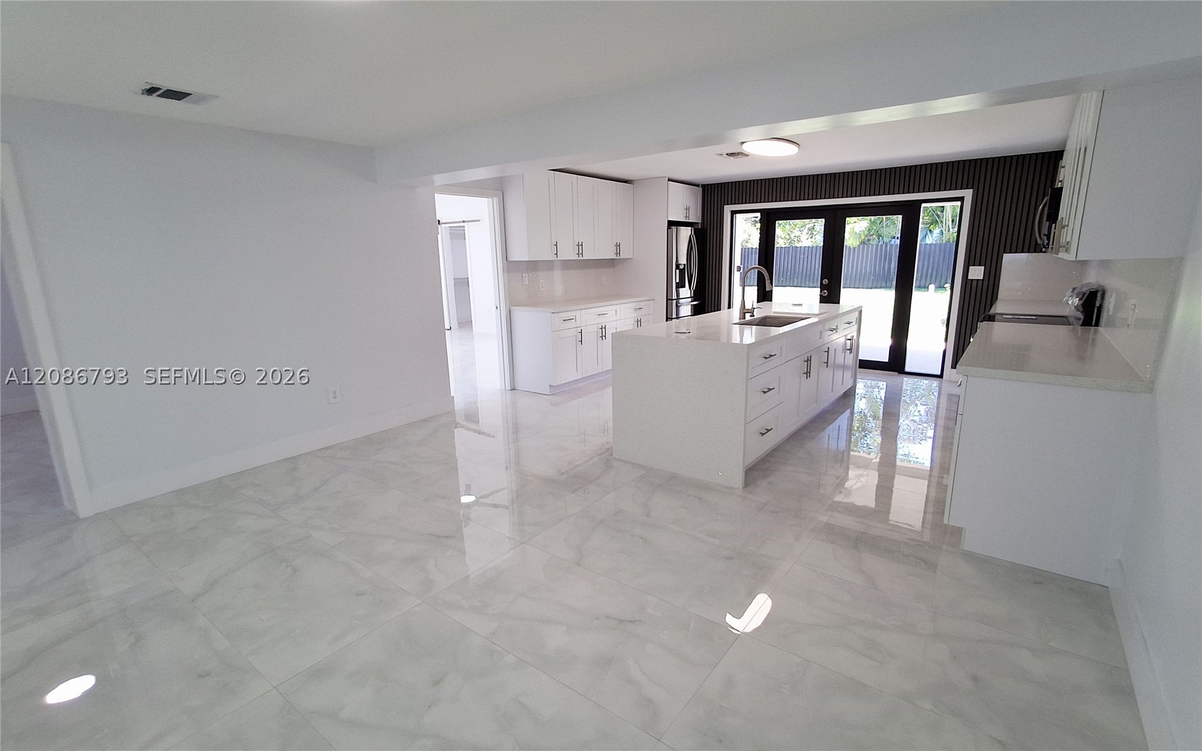 216 Shadow Way, Miami Springs FL 33166