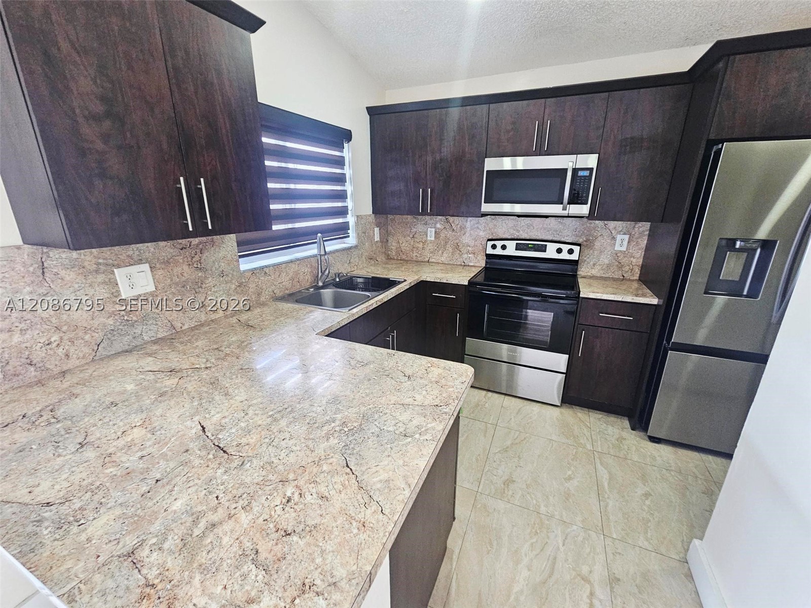 9319 NW 121 ST #9319, Hialeah Gardens FL 33018