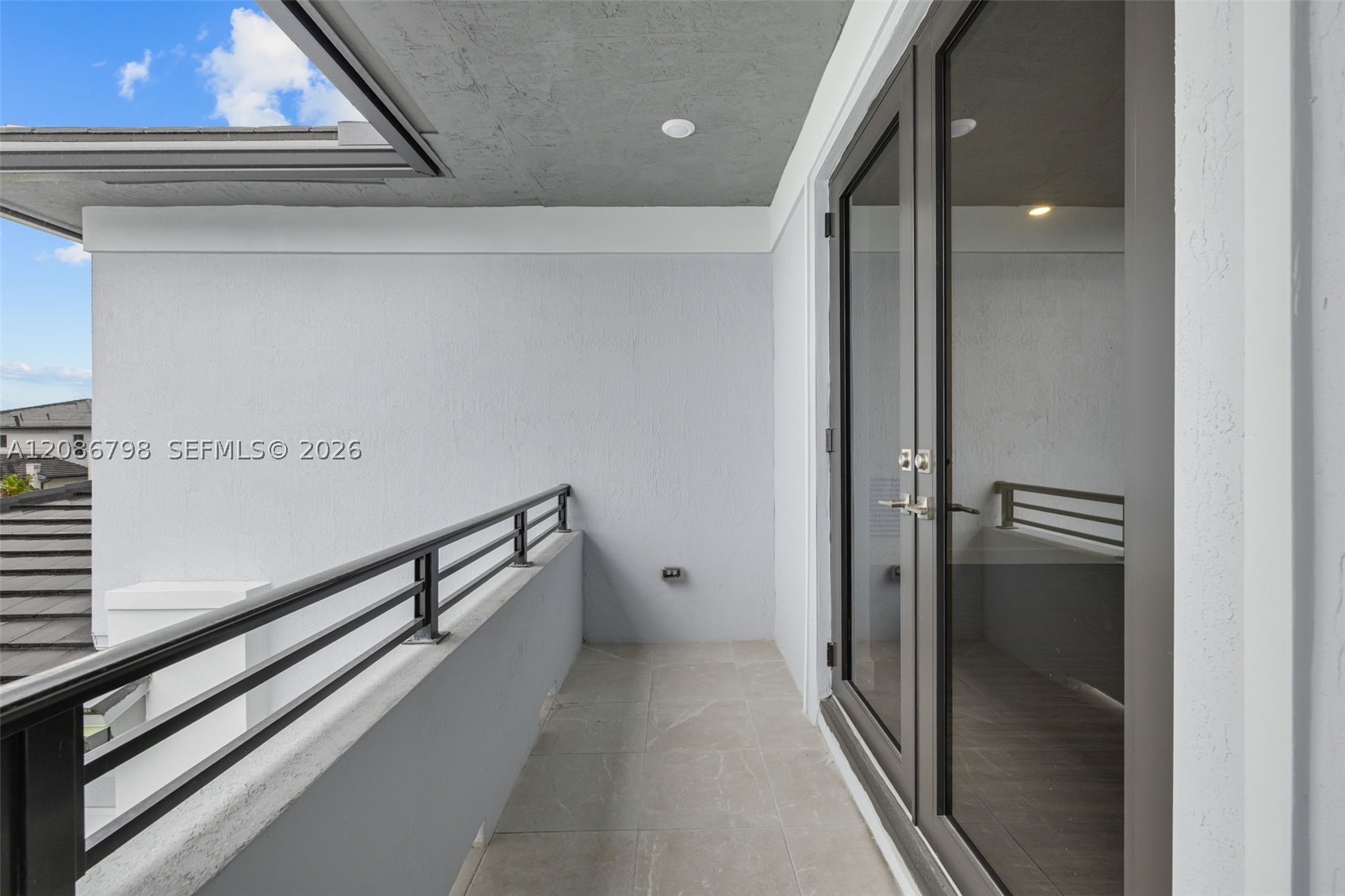 19749 NE 16th Pl #19749, Miami FL 33179