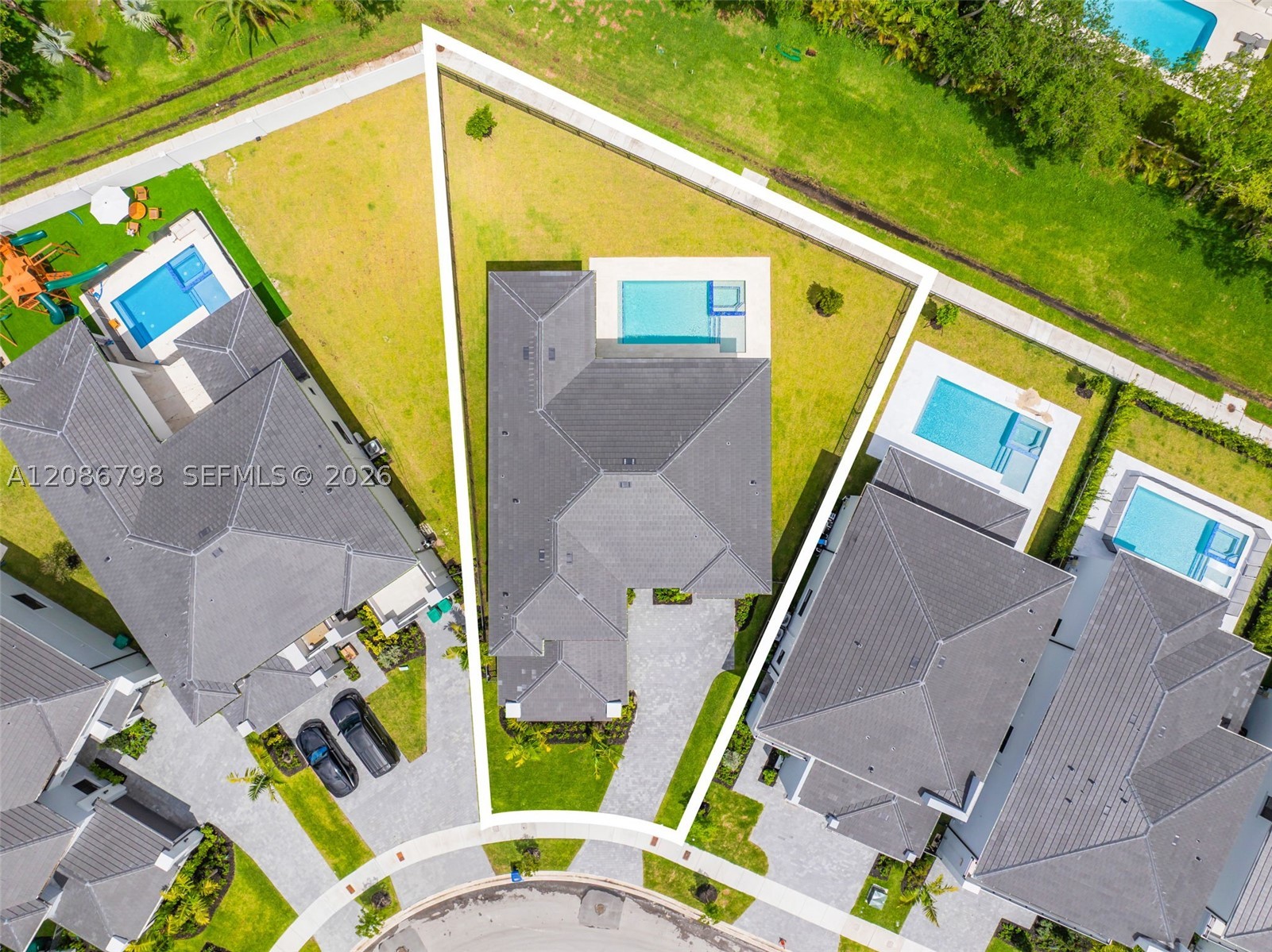 19749 NE 16th Pl #19749, Miami FL 33179