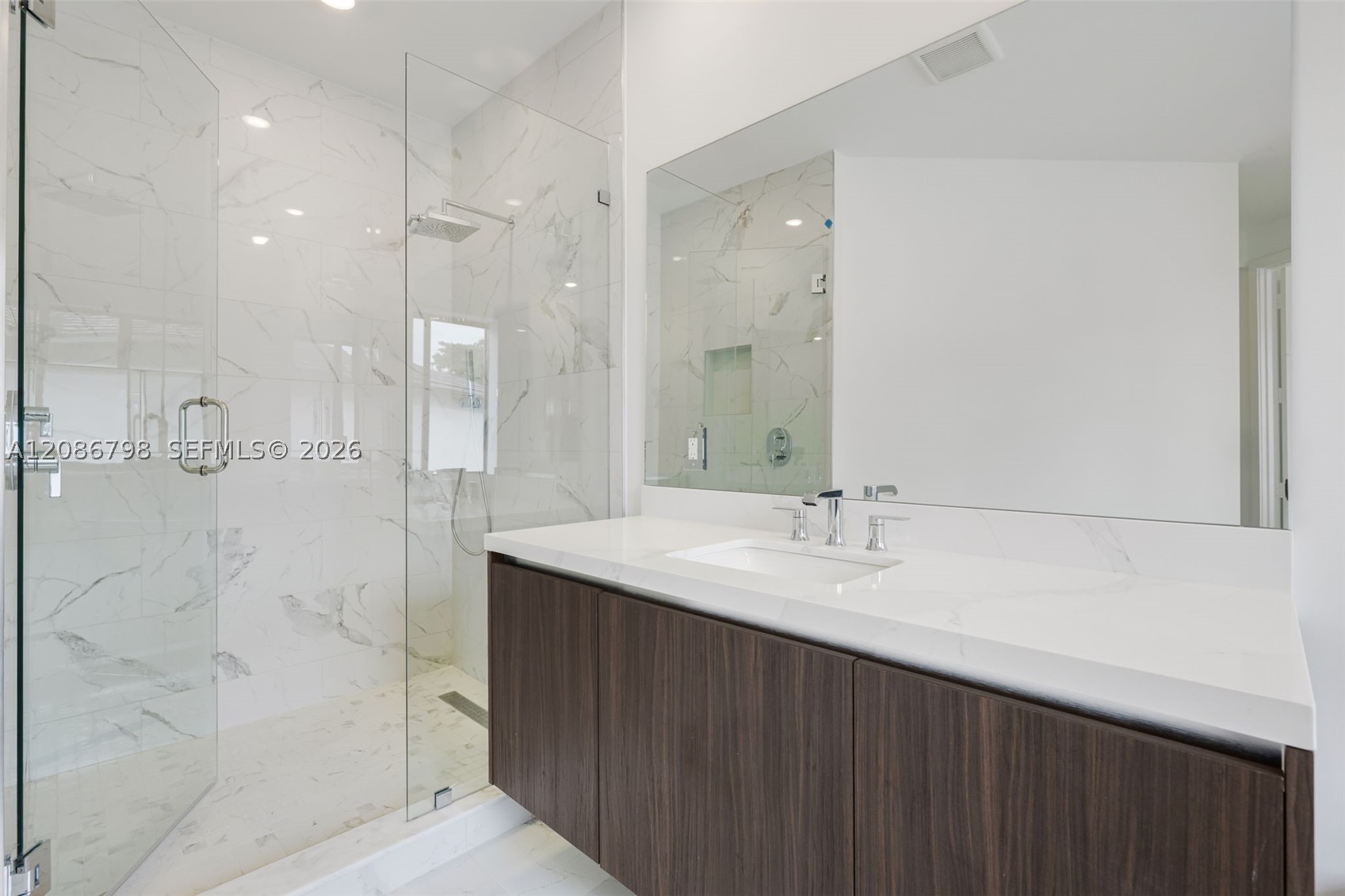 19749 NE 16th Pl #19749, Miami FL 33179