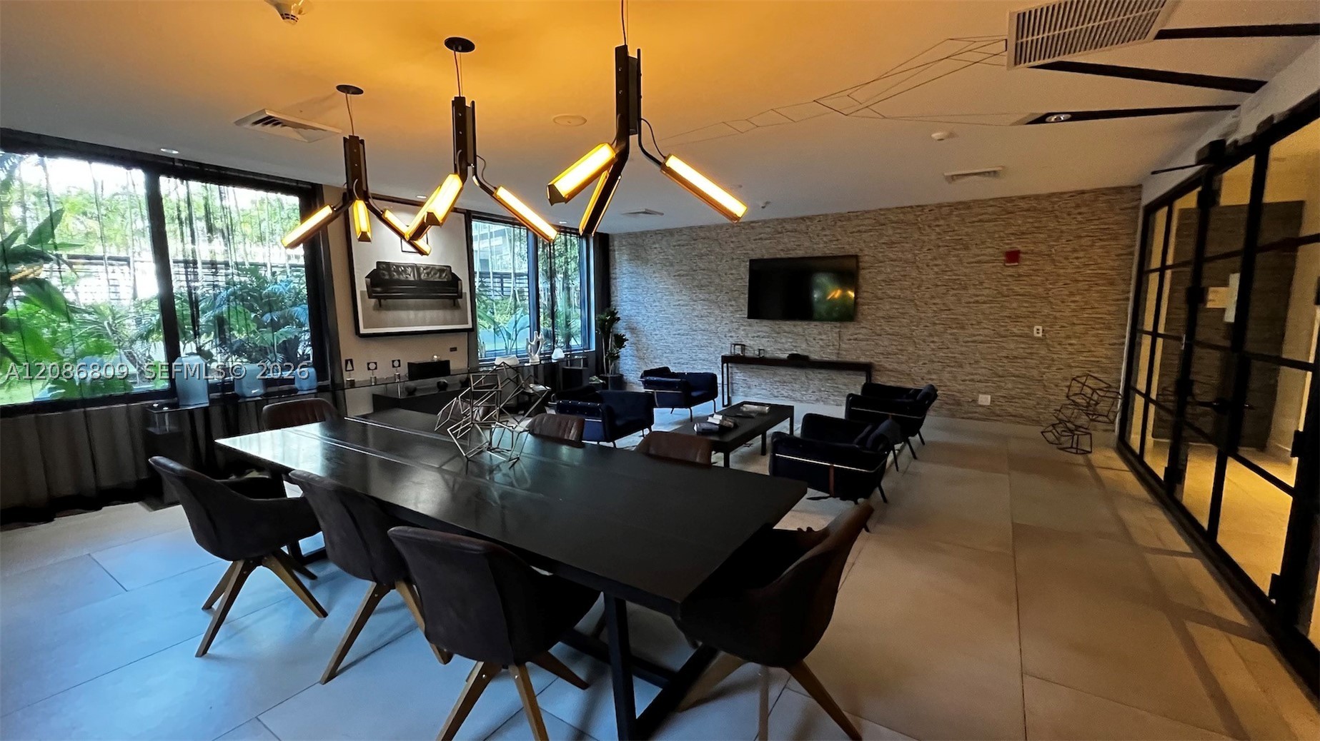 121 NE 34th St #1706A, Miami FL 33137