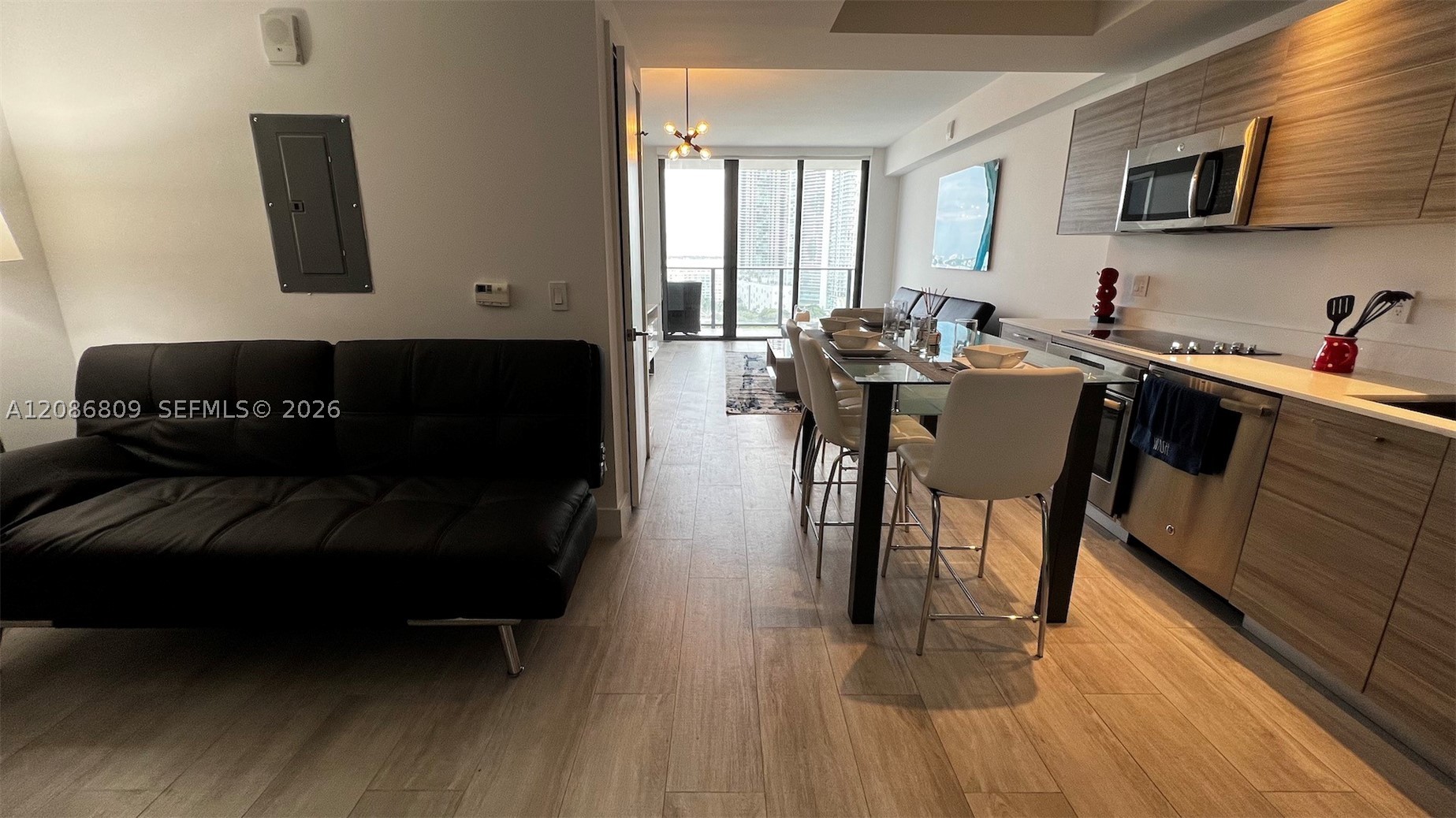 121 NE 34th St #1706A, Miami FL 33137