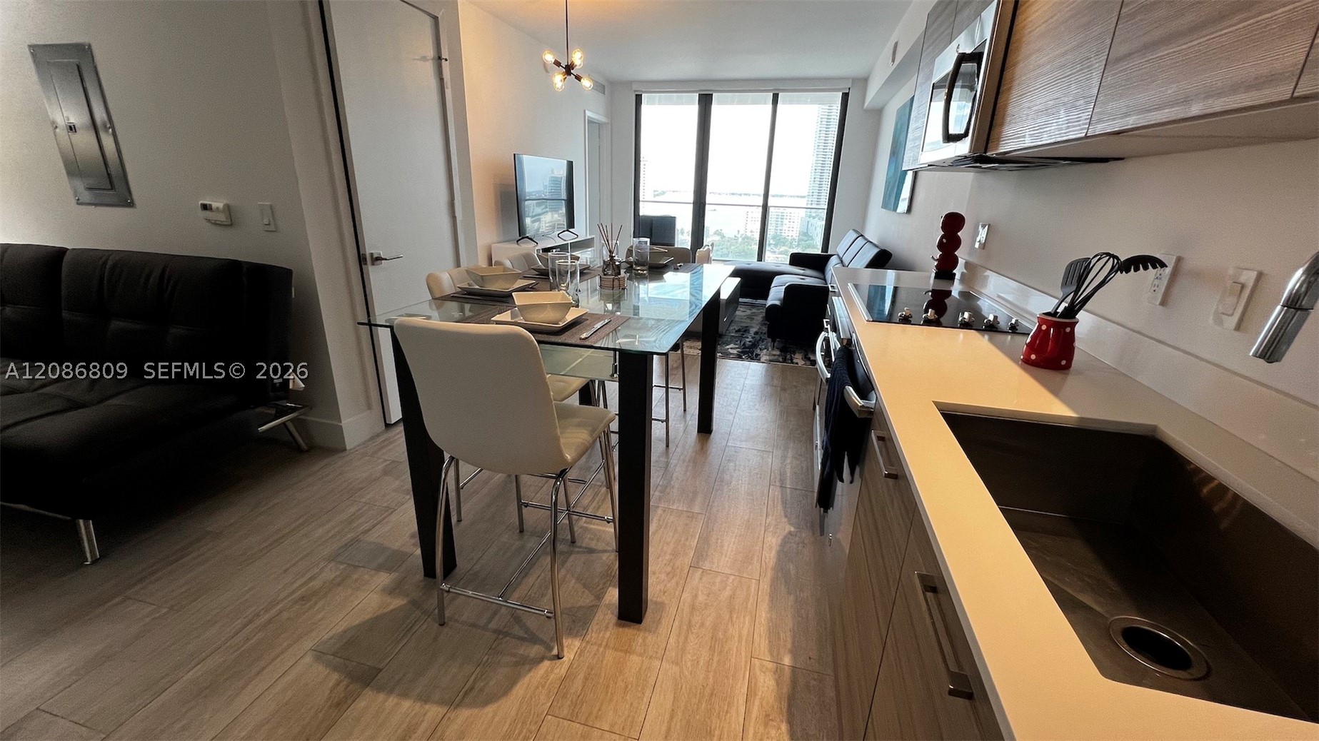 121 NE 34th St #1706A, Miami FL 33137