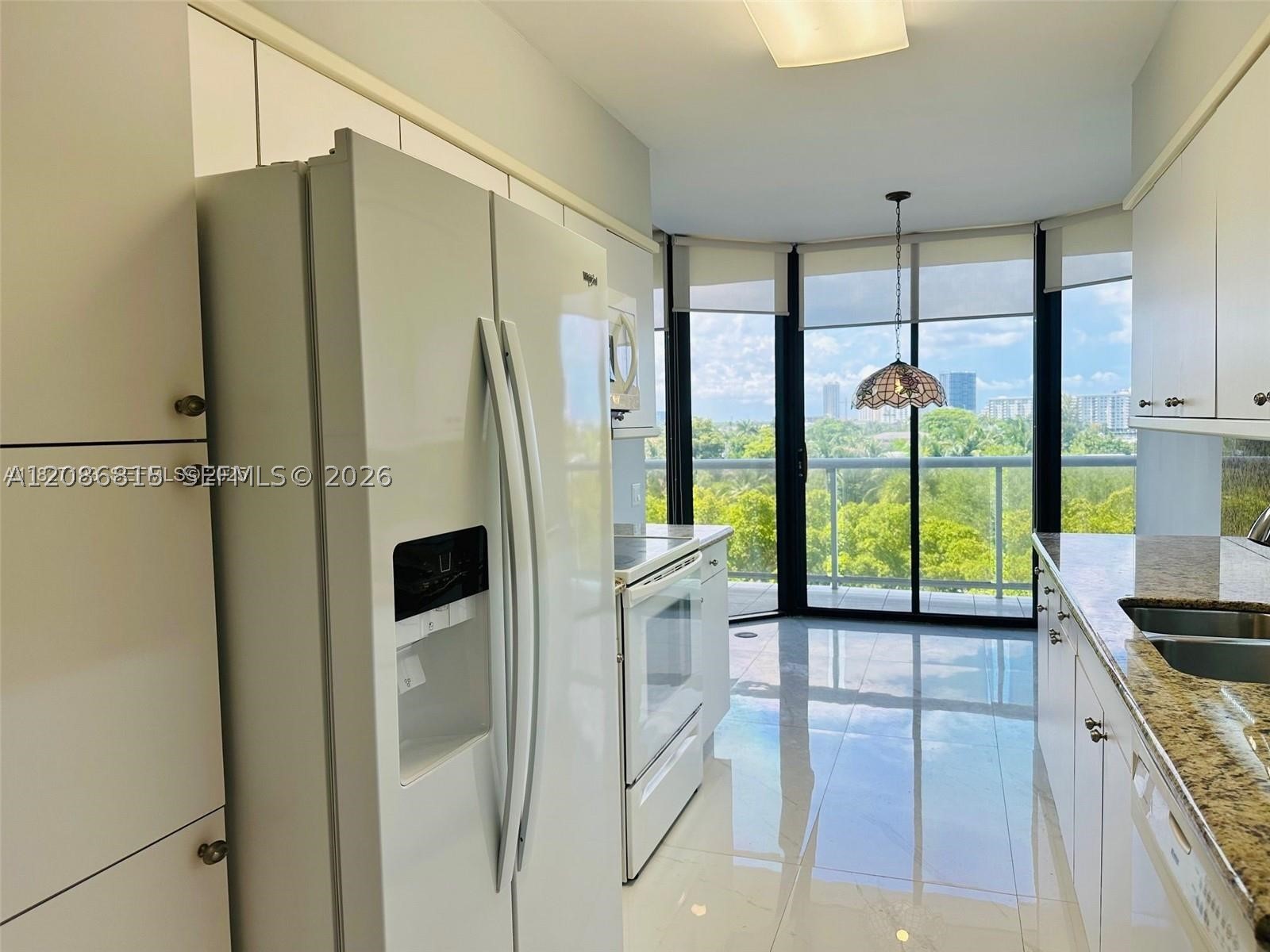 3640 Yacht Club Dr #503, Aventura FL 33180