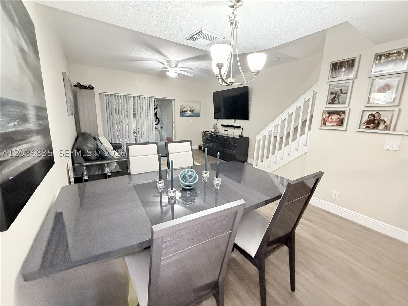 16 Key West Ct, Weston FL 33326