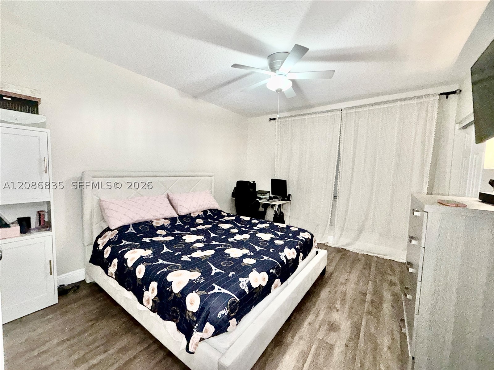 16 Key West Ct, Weston FL 33326