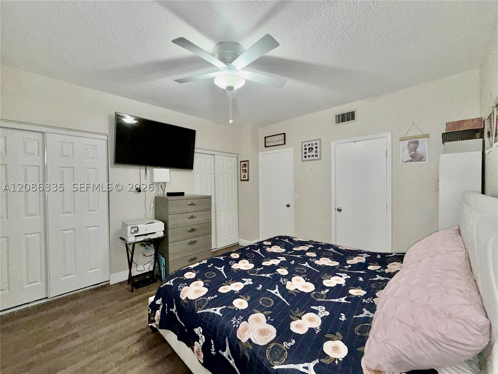 16 Key West Ct, Weston FL 33326