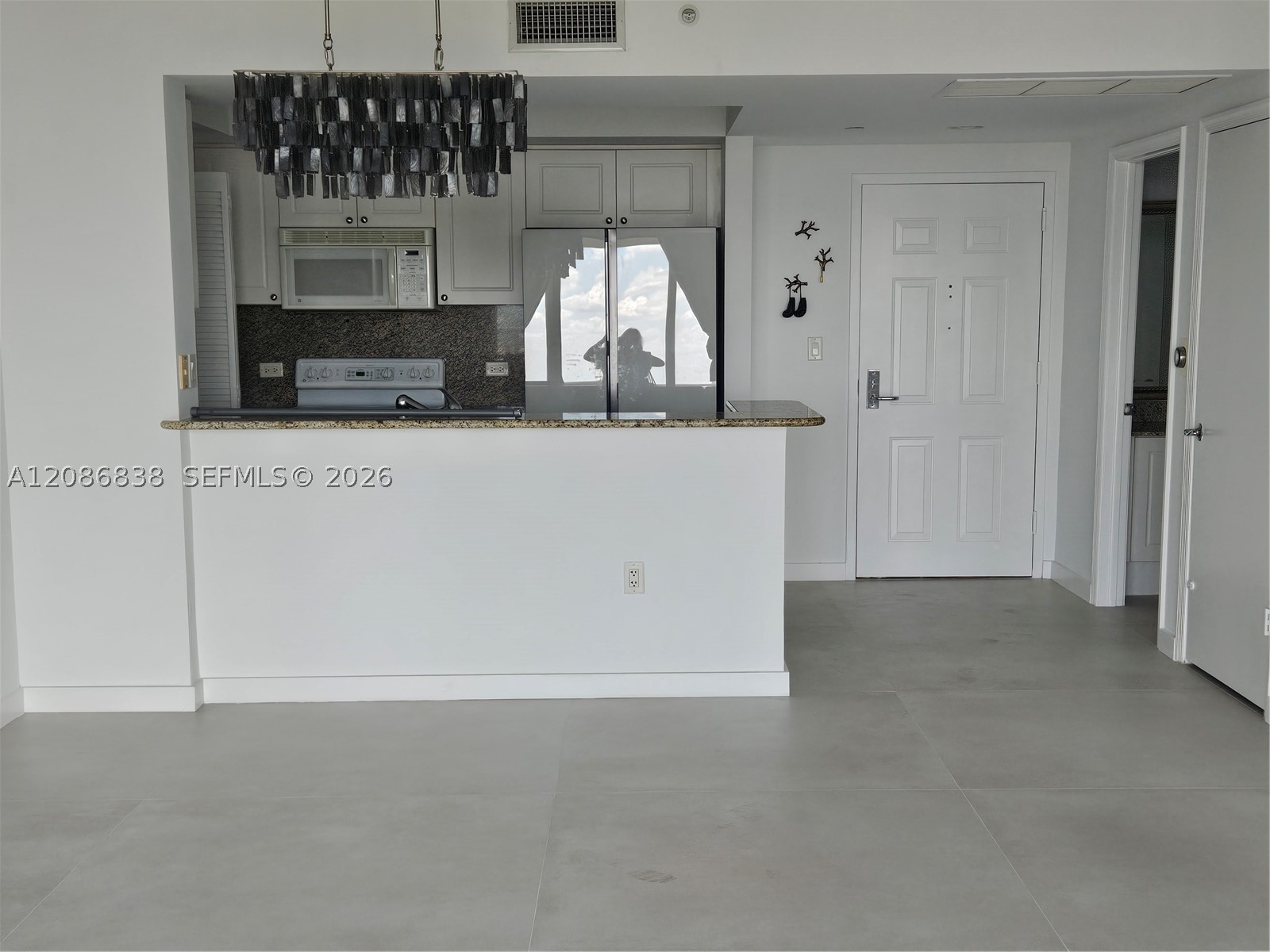 19501 W COUNTRY CLUB DR #2305, Aventura FL 33180
