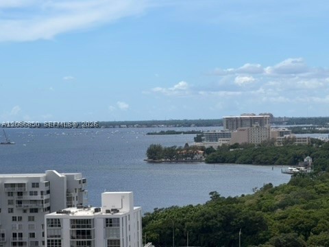 2127 Brickell Ave #2205, Miami FL 33129
