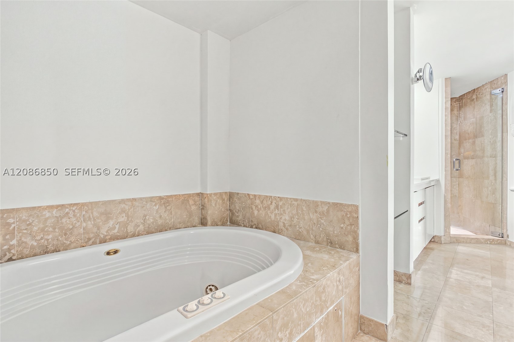 2127 Brickell Ave #2205, Miami FL 33129