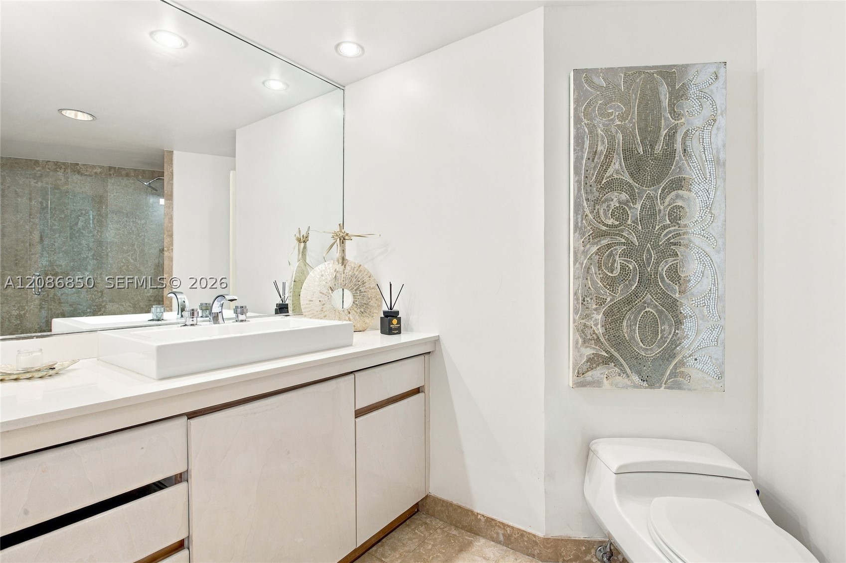 2127 Brickell Ave #2205, Miami FL 33129
