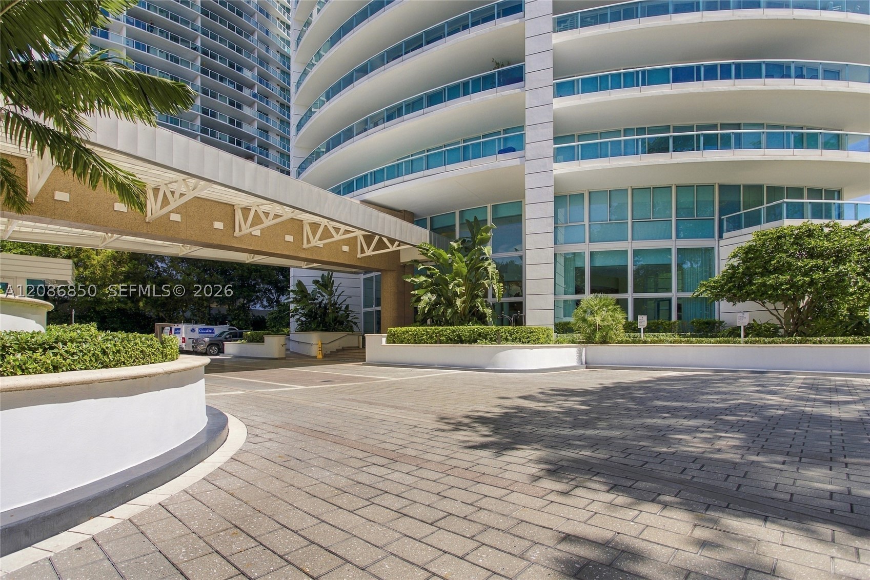 2127 Brickell Ave #2205, Miami FL 33129