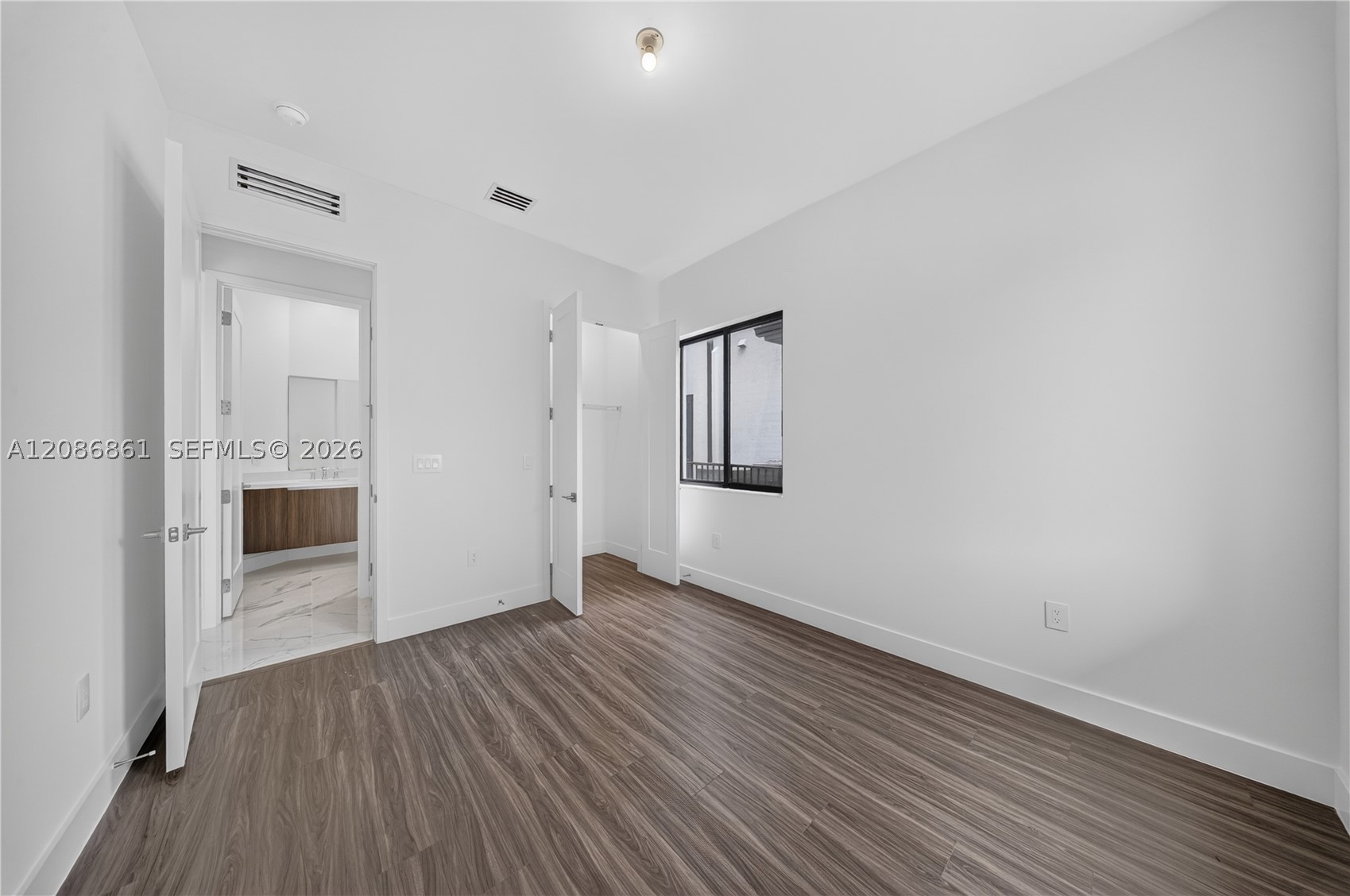 19638 NE 14th Ave #19638, Miami FL 33179