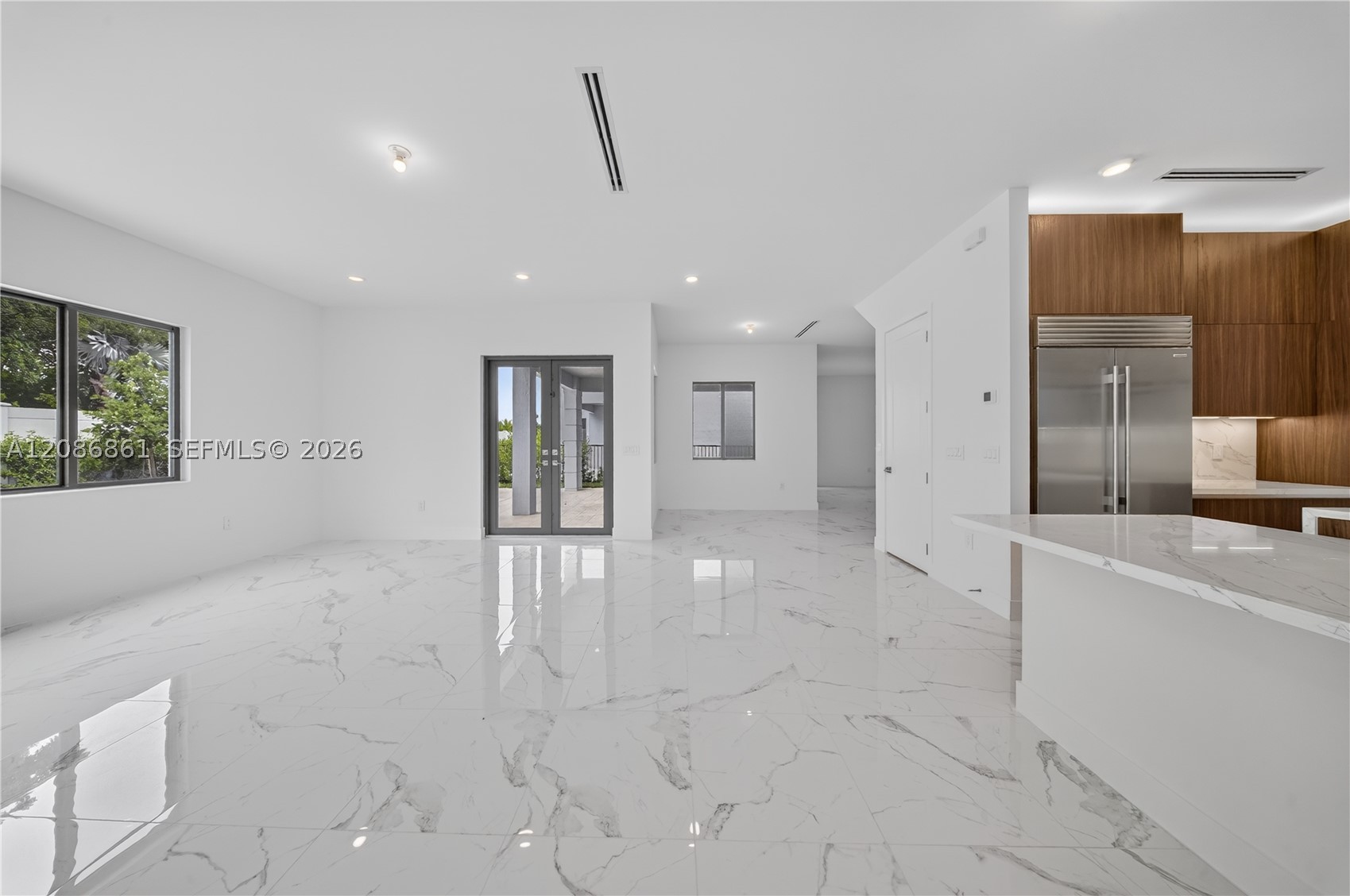19638 NE 14th Ave #19638, Miami FL 33179