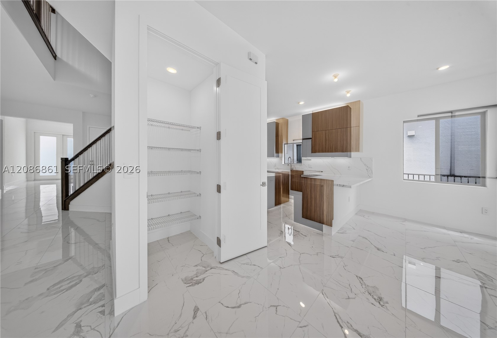 19638 NE 14th Ave #19638, Miami FL 33179