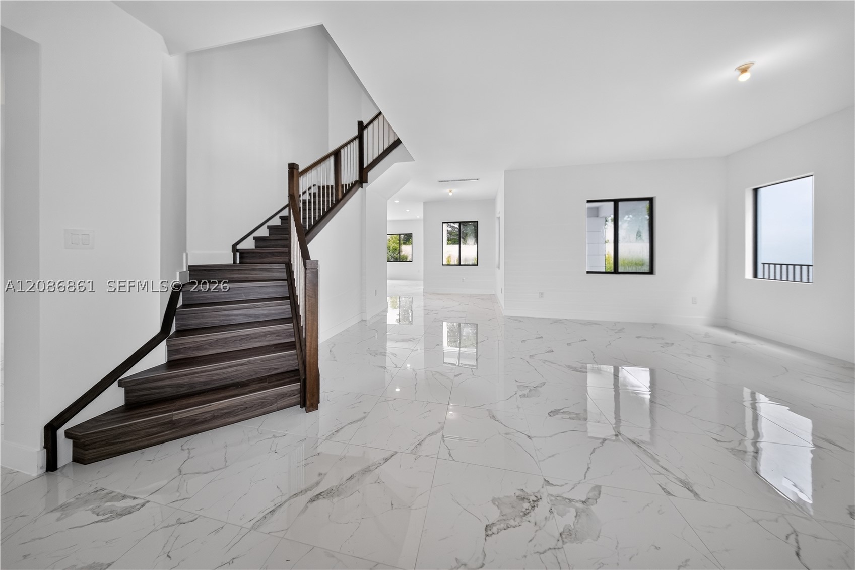 19638 NE 14th Ave #19638, Miami FL 33179