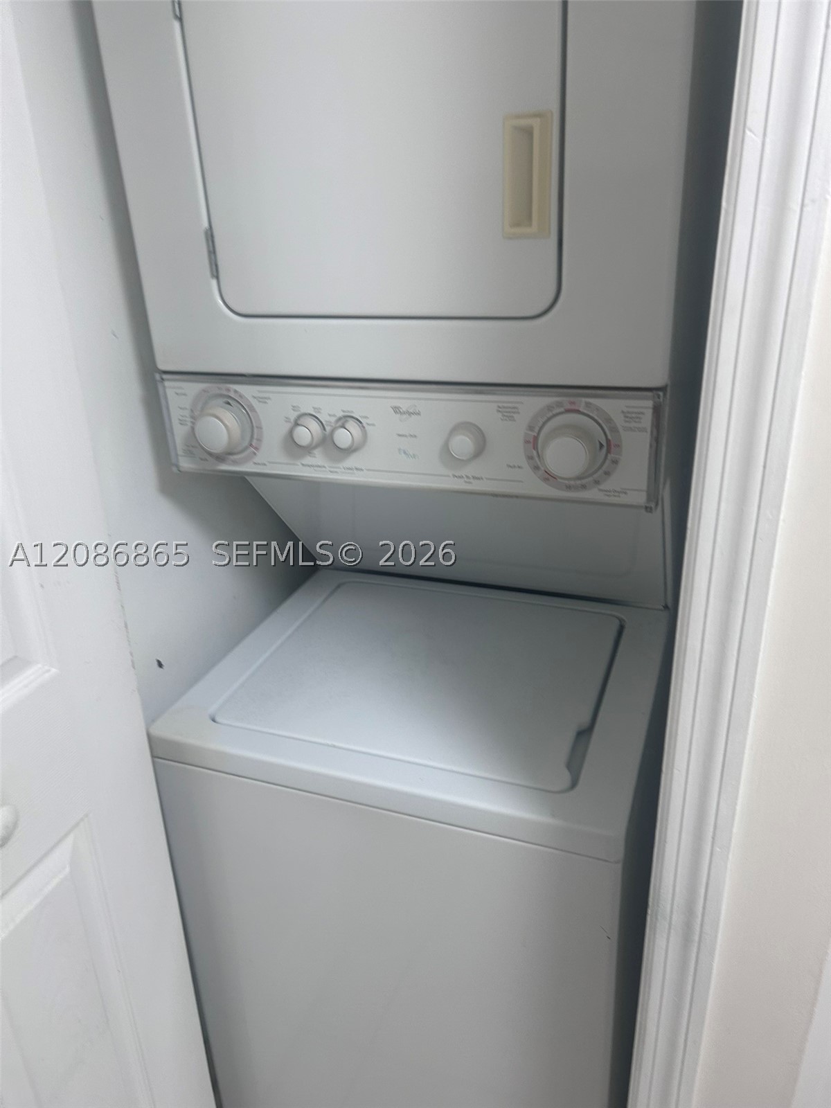 2475 NW 16th Street Rd #418, Miami FL 33125