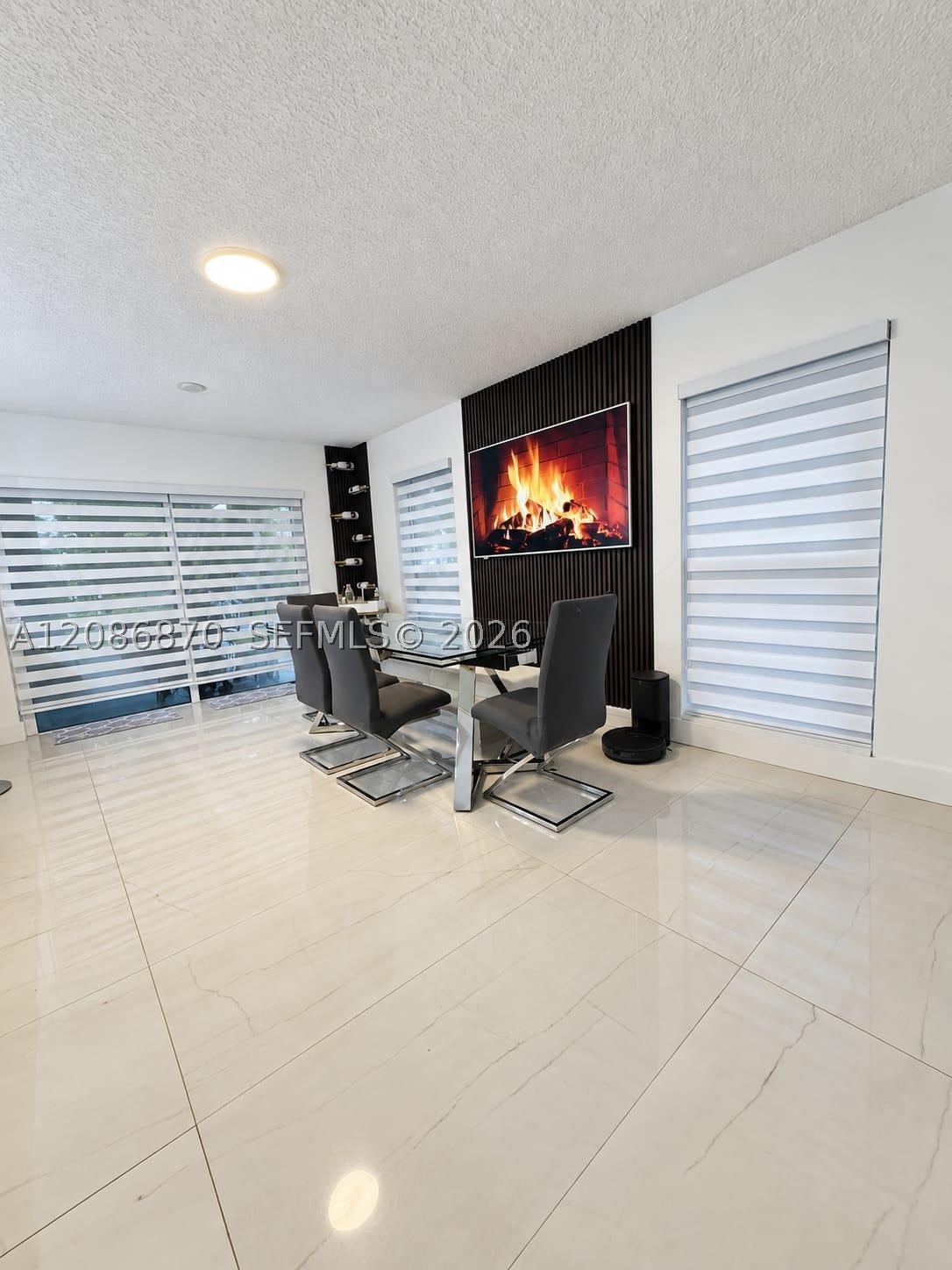 695 SW 65th Ave, Margate FL 33068