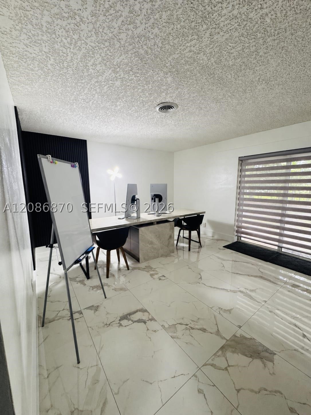 695 SW 65th Ave, Margate FL 33068
