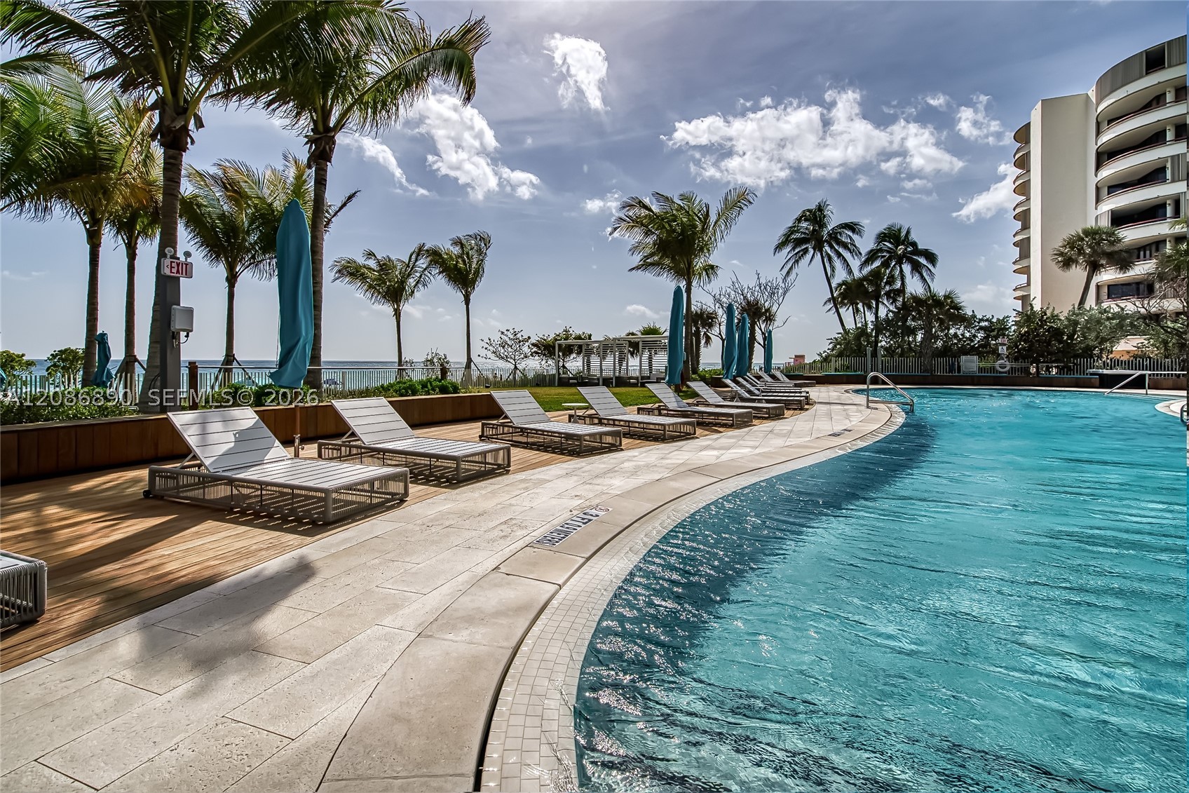 15701 Collins Ave #4603, Sunny Isles Beach FL 33160