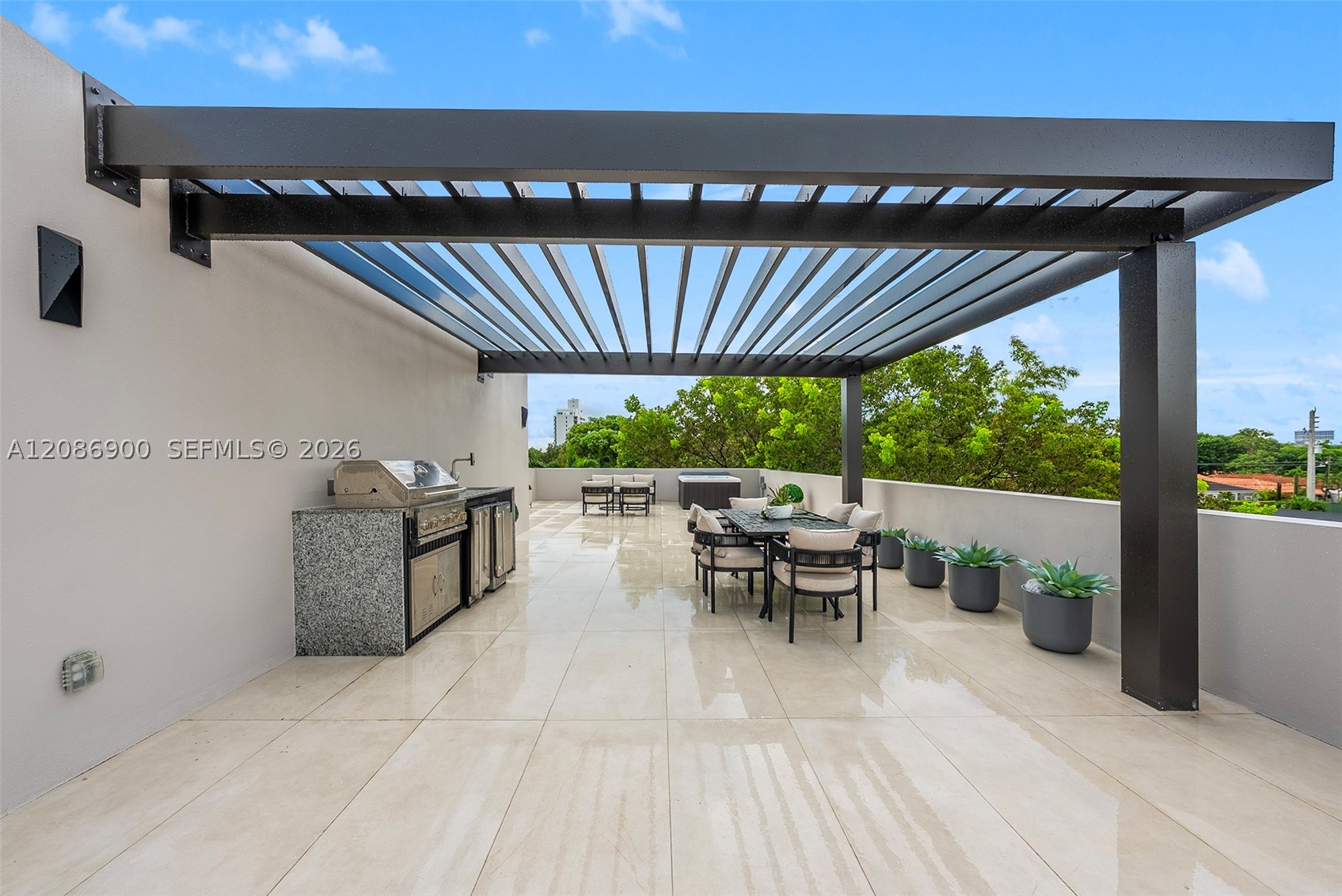 1502 SW 19th St, Miami FL 33145