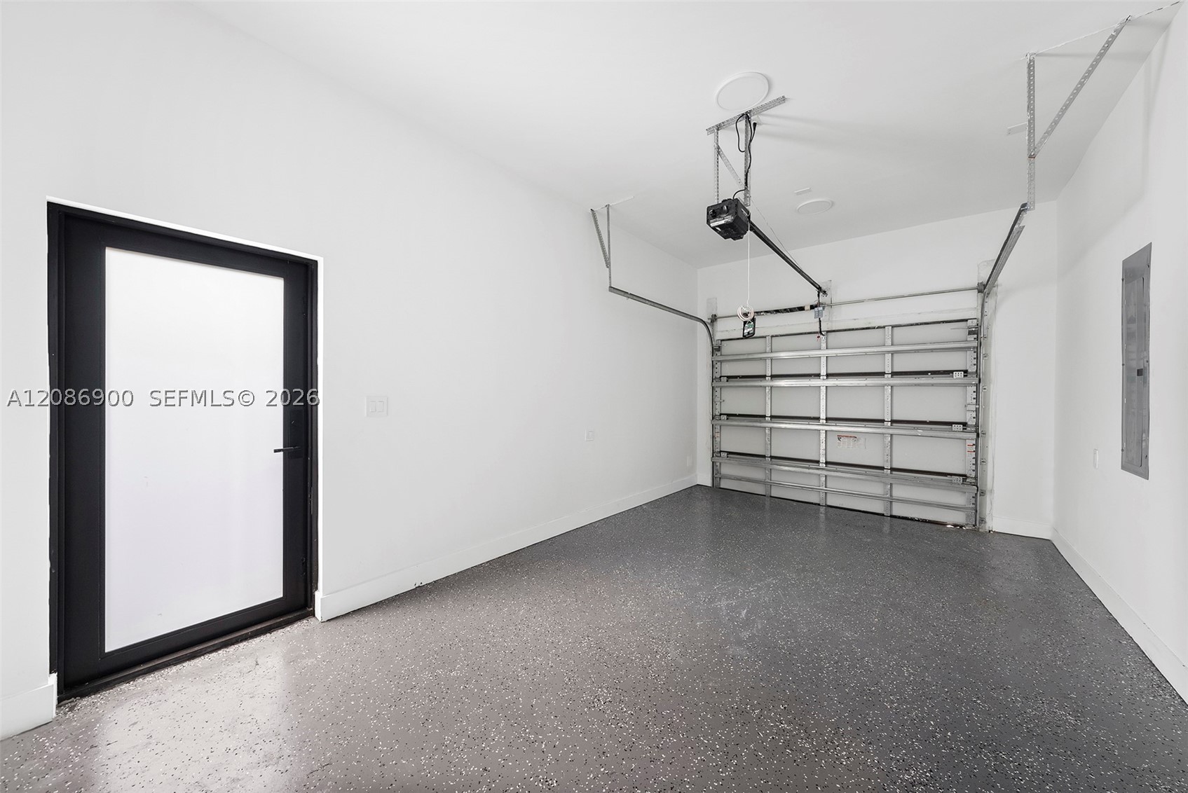 1502 SW 19th St, Miami FL 33145