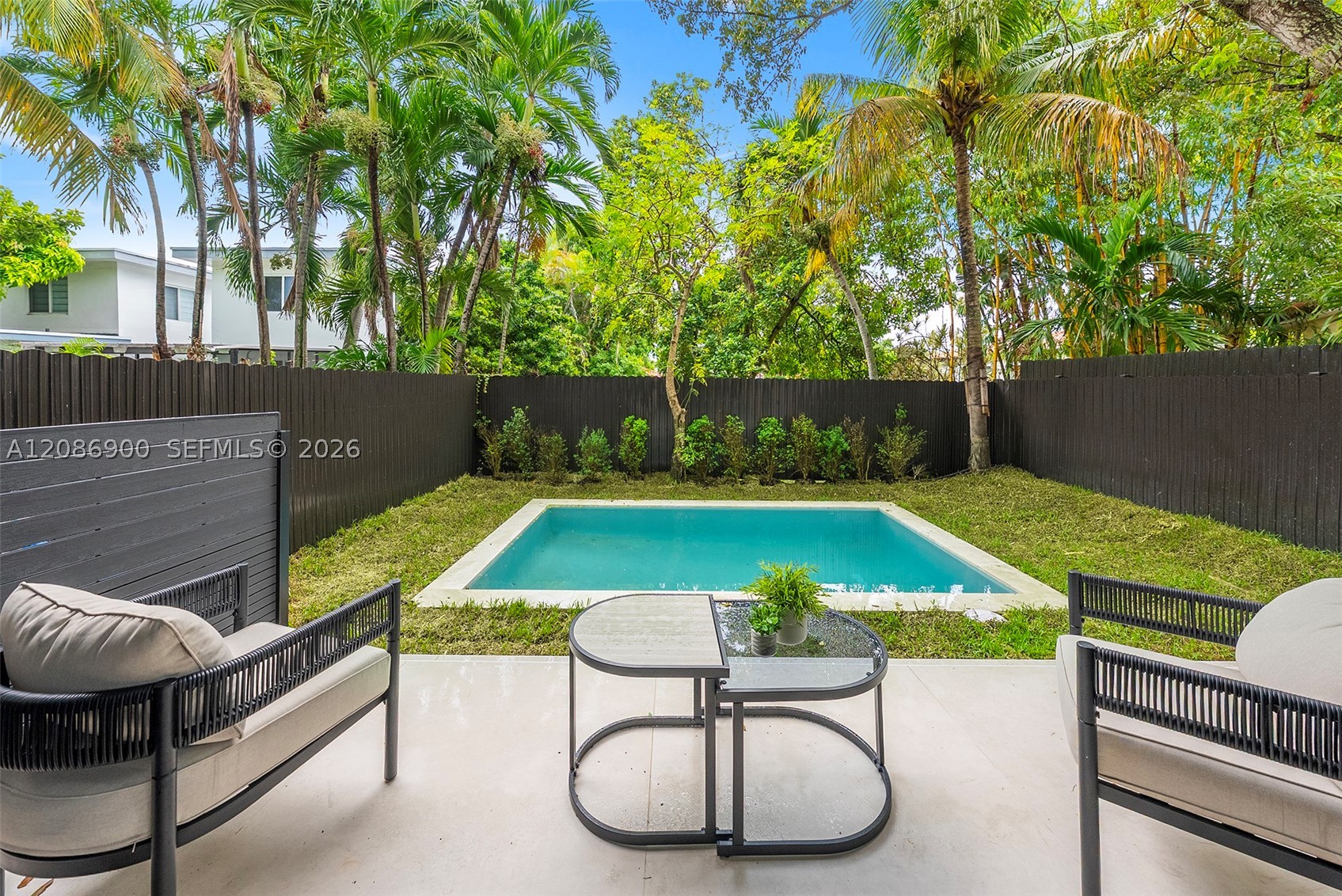 1502 SW 19th St, Miami FL 33145