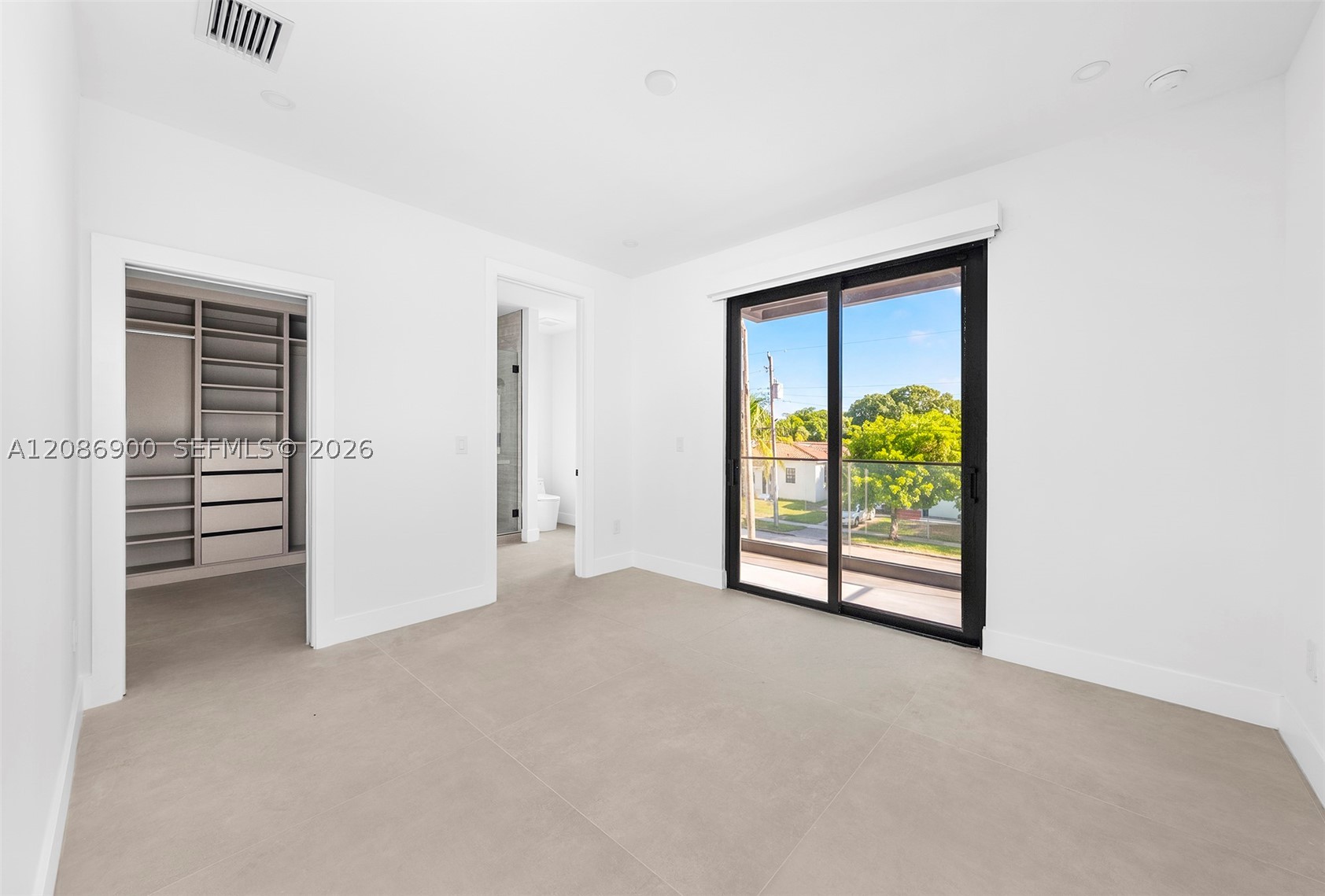1502 SW 19th St, Miami FL 33145