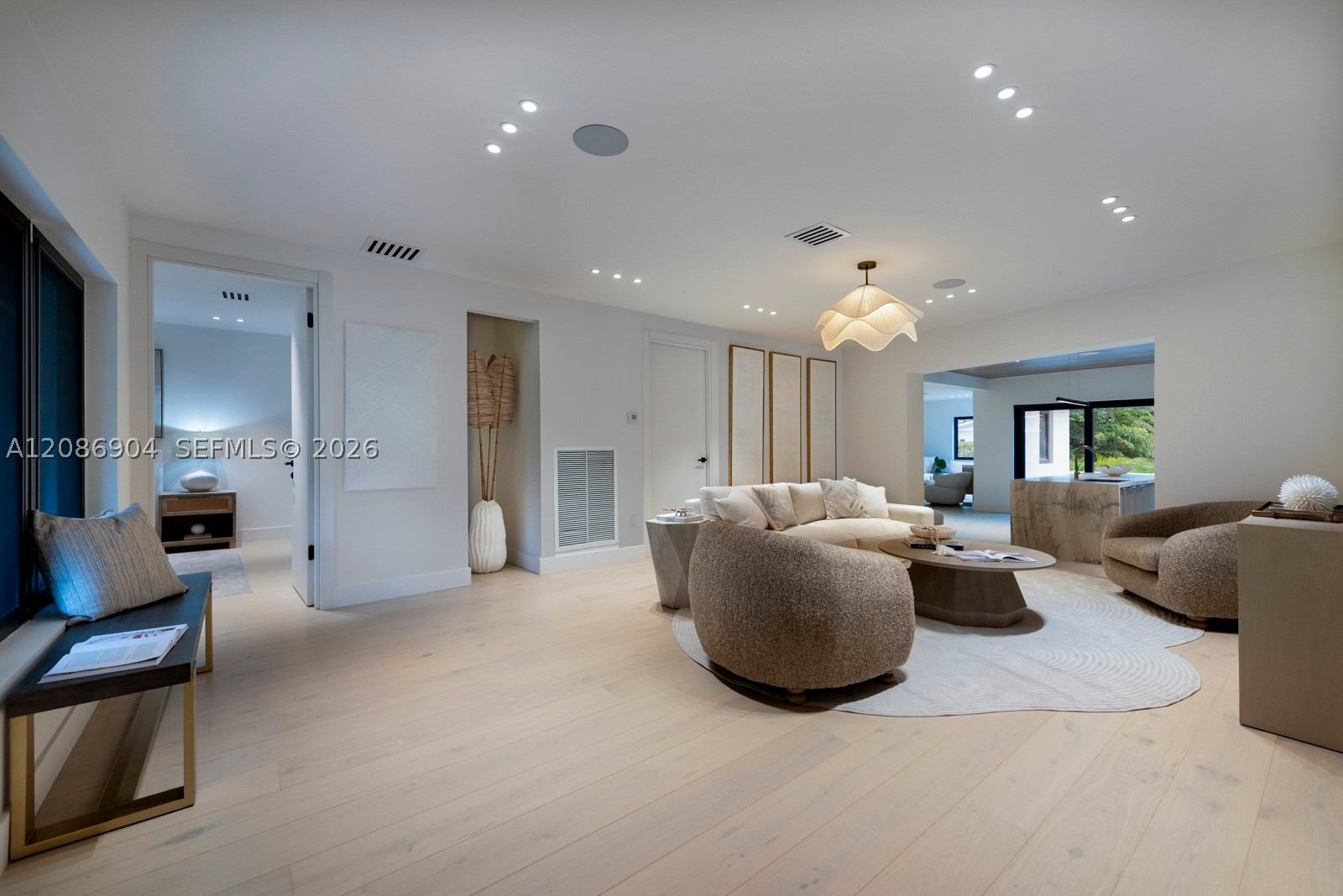 795 NE 94th St, Miami Shores FL 33138