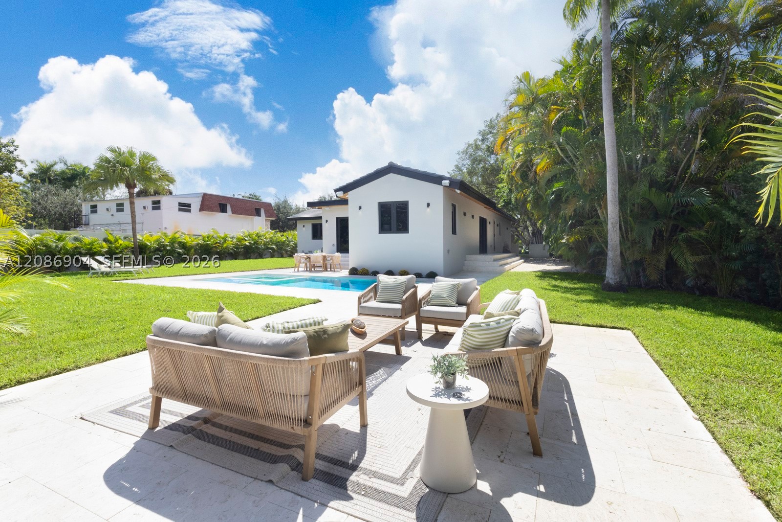 795 NE 94th St, Miami Shores FL 33138