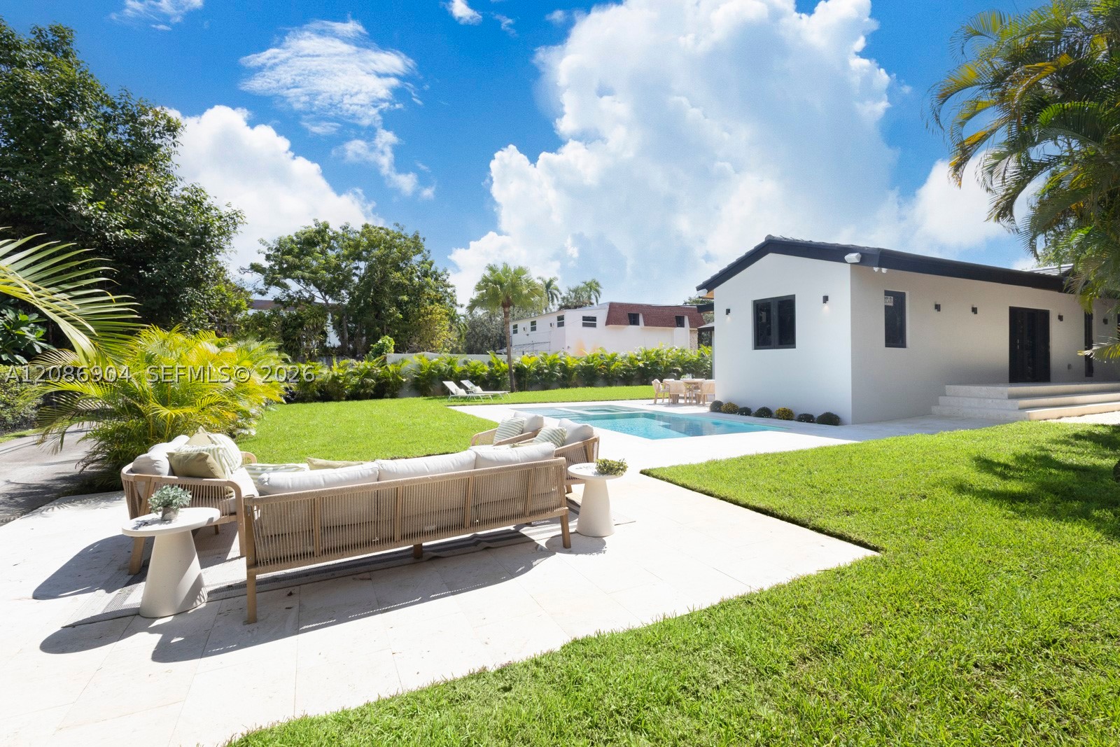 795 NE 94th St, Miami Shores FL 33138