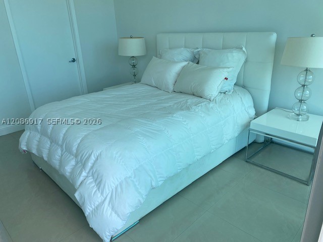888 Biscayne Blvd #2602, Miami FL 33132