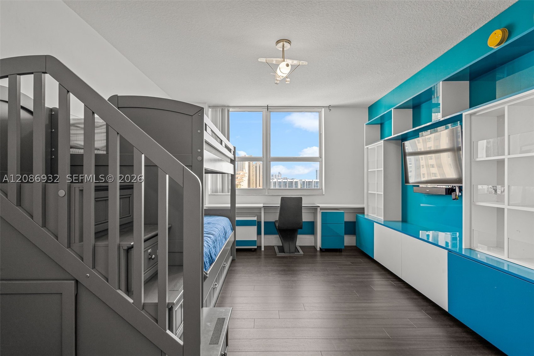 19501 W Country Club Dr #1508, Aventura FL 33180