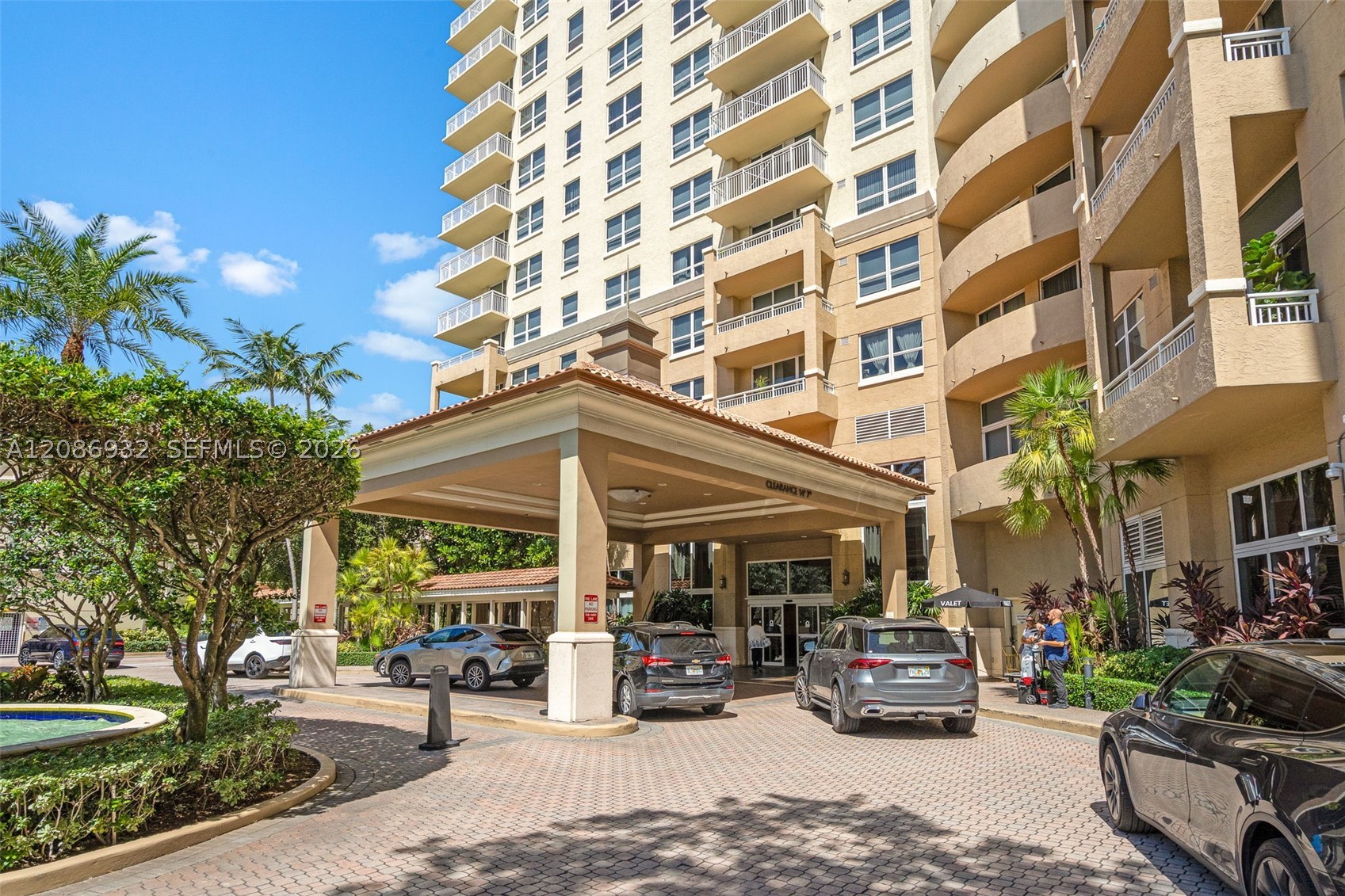 19501 W Country Club Dr #1508, Aventura FL 33180