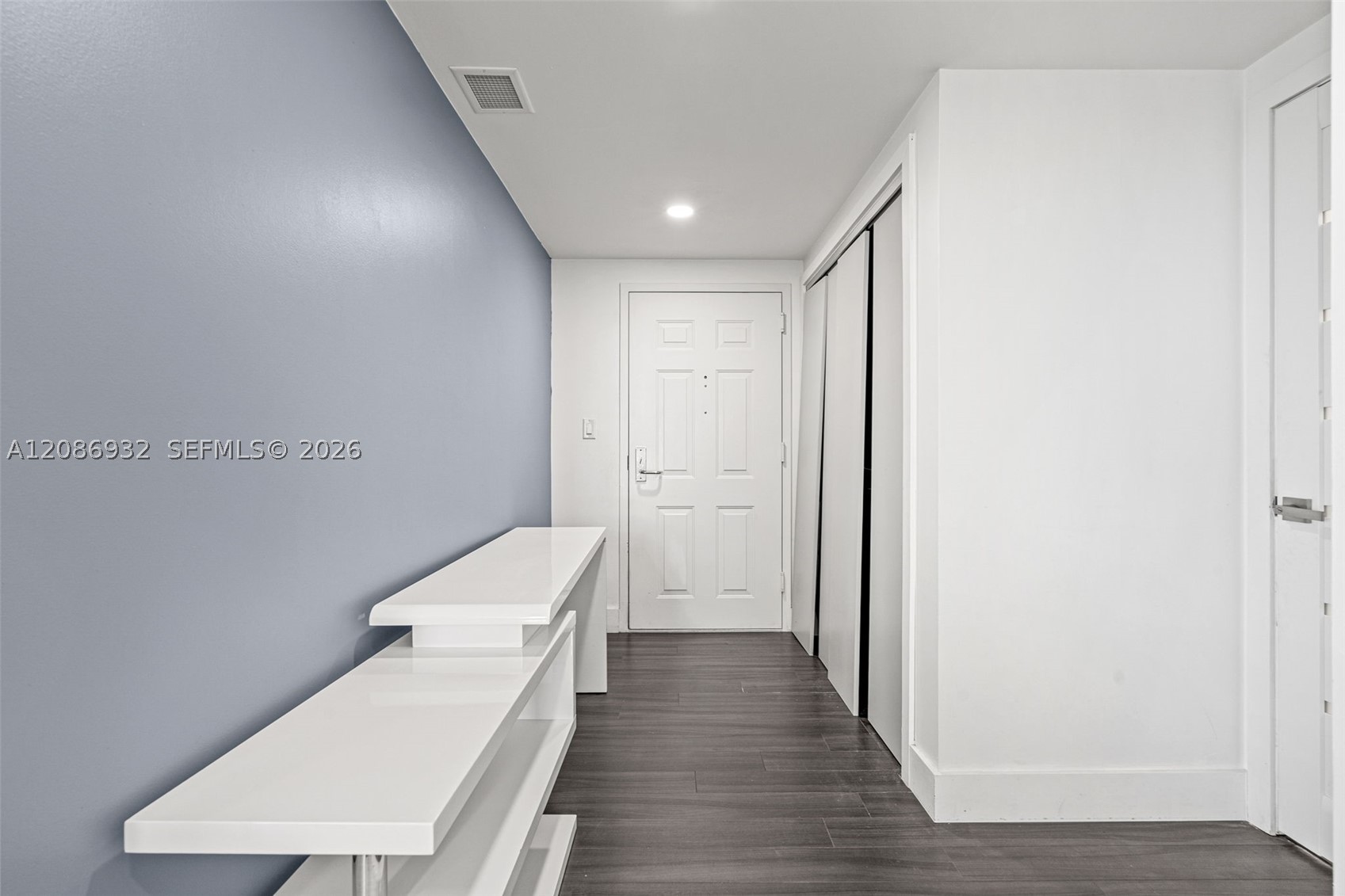 19501 W Country Club Dr #1508, Aventura FL 33180