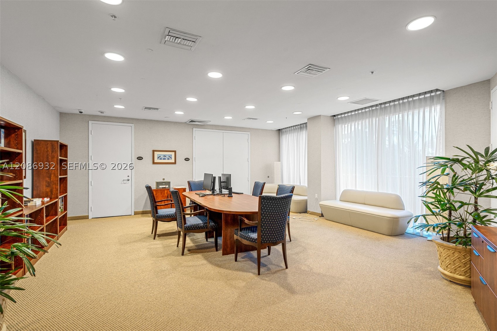 19501 W Country Club Dr #1508, Aventura FL 33180