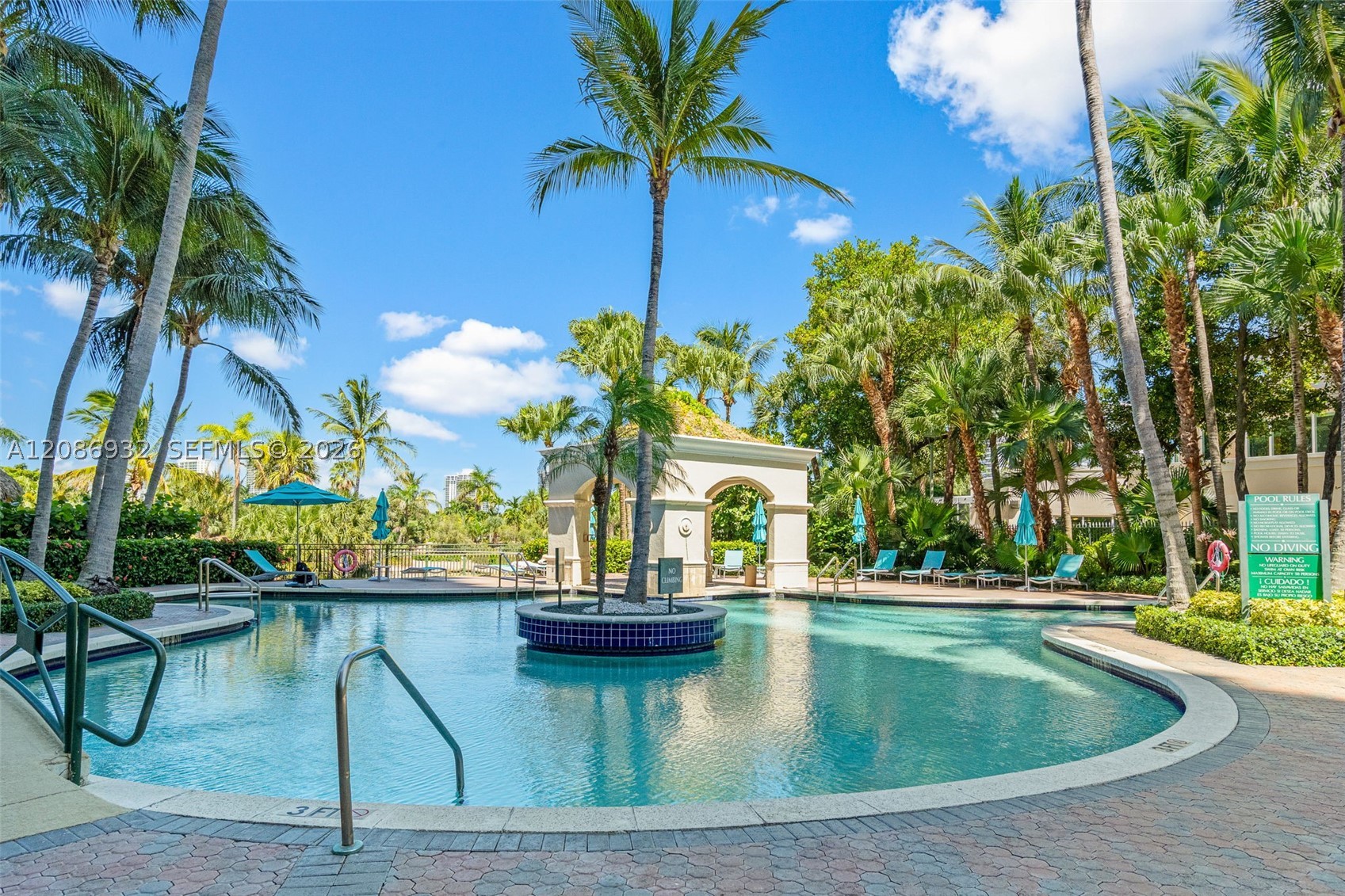 19501 W Country Club Dr #1508, Aventura FL 33180