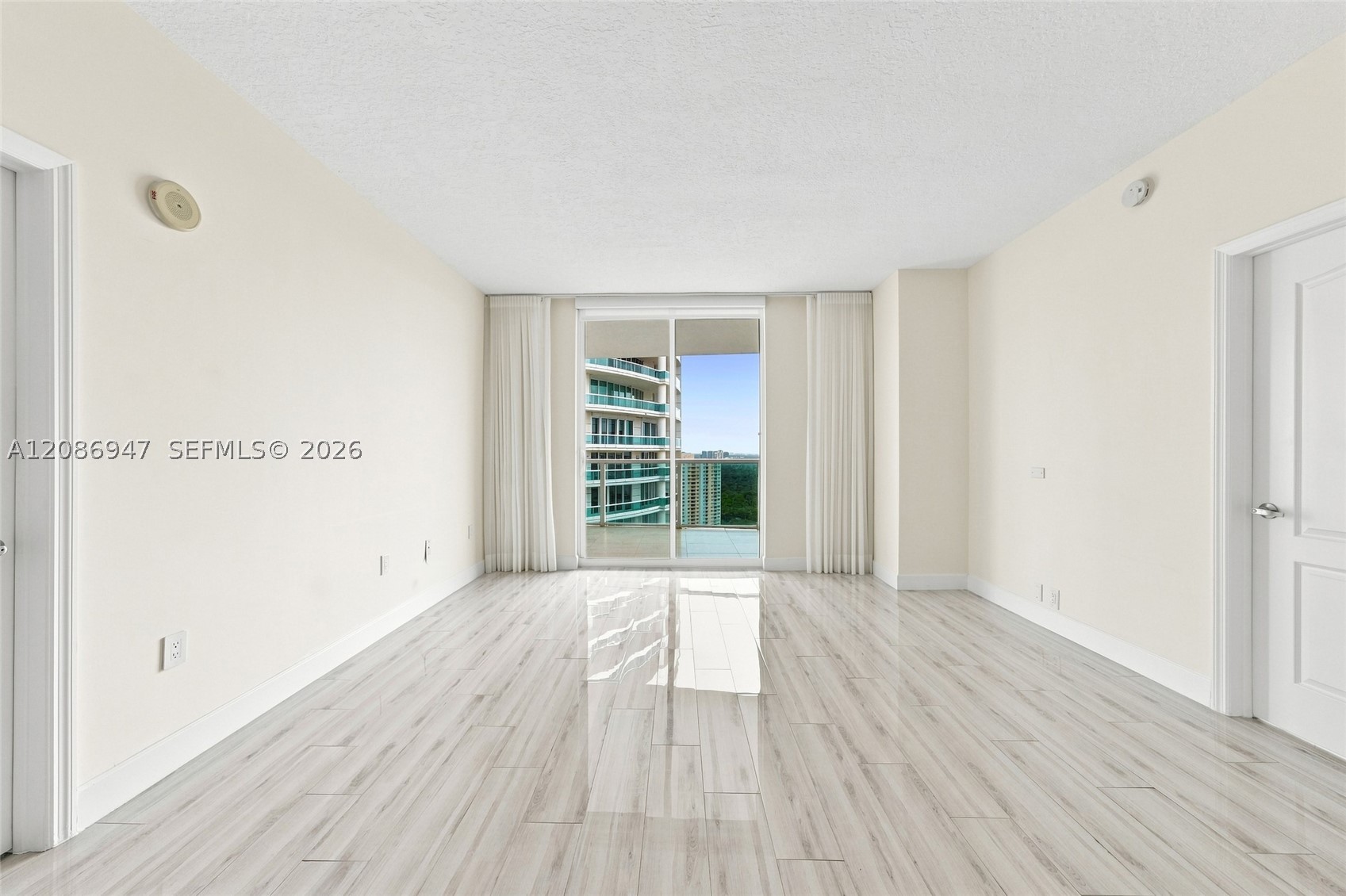 2101 Brickell Ave #3107, Miami FL 33129