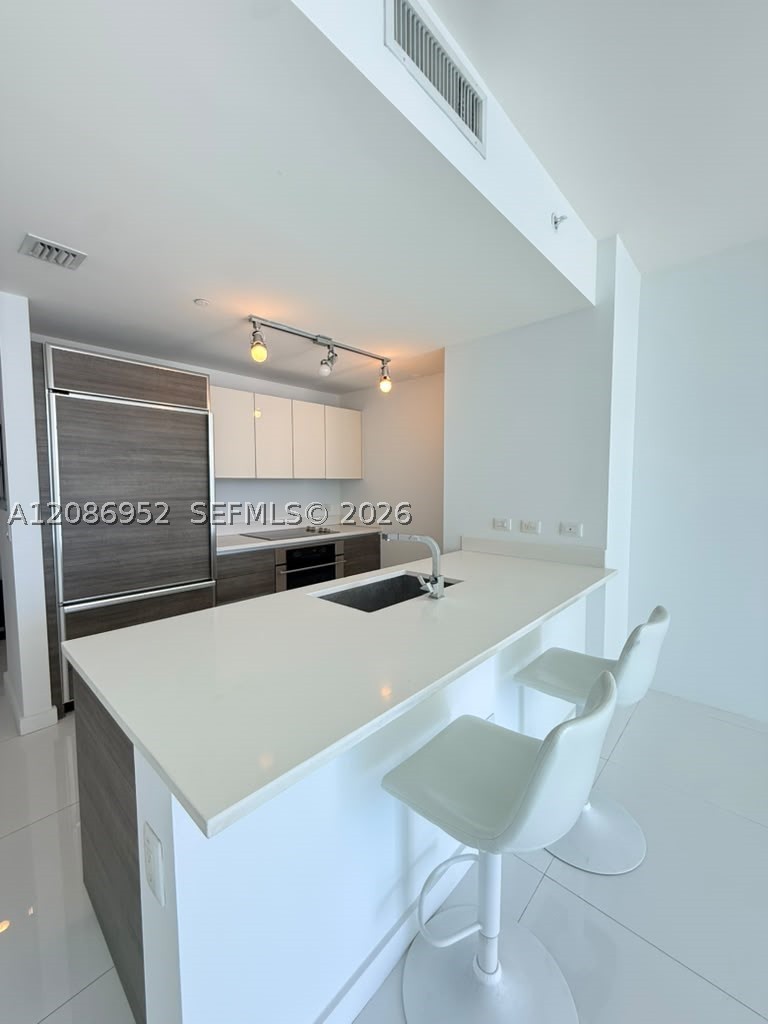1100 S MIAMI AV #3302, Miami FL 33130