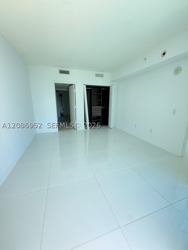 1100 S MIAMI AV #3302, Miami FL 33130