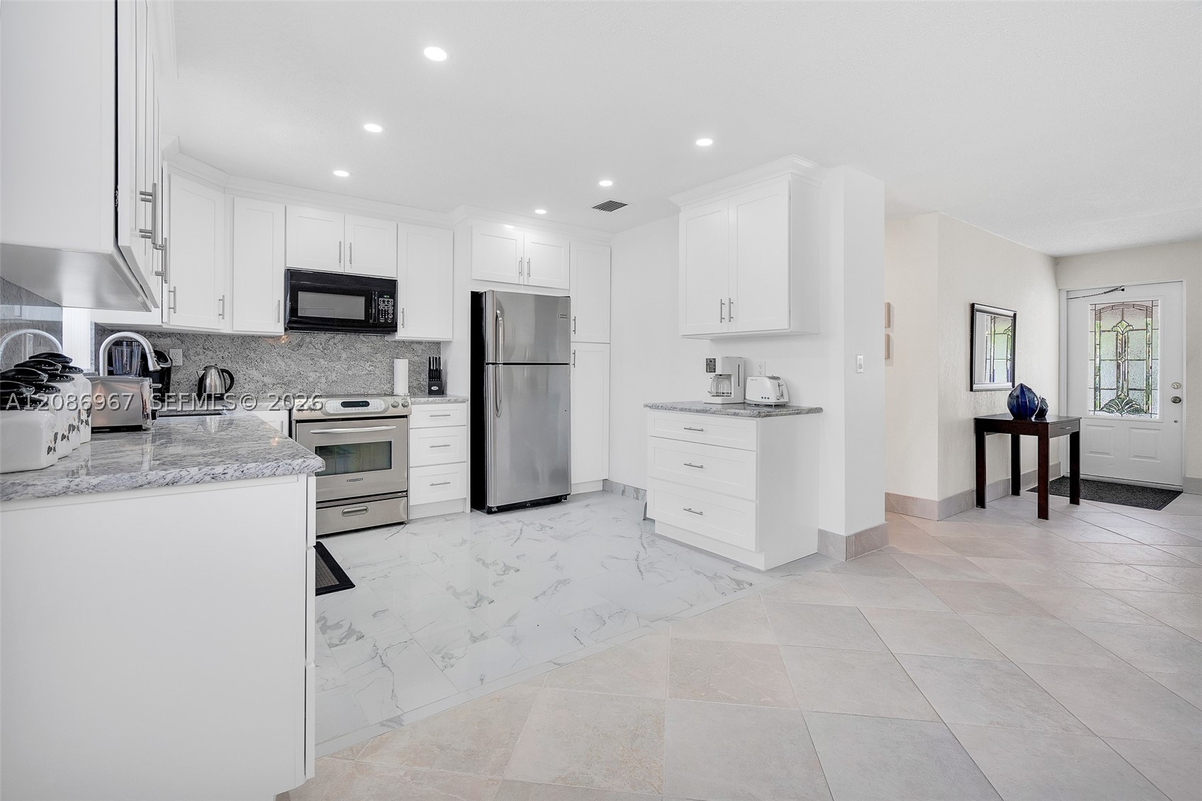 1031 SE 14th Dr, Deerfield Beach FL 33441