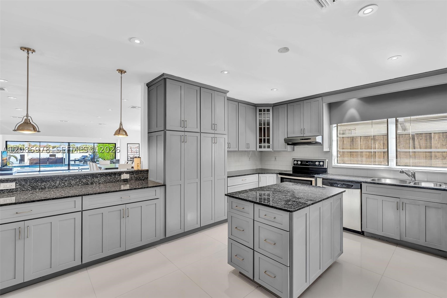 1405 Stillwater Dr, Miami Beach FL 33141