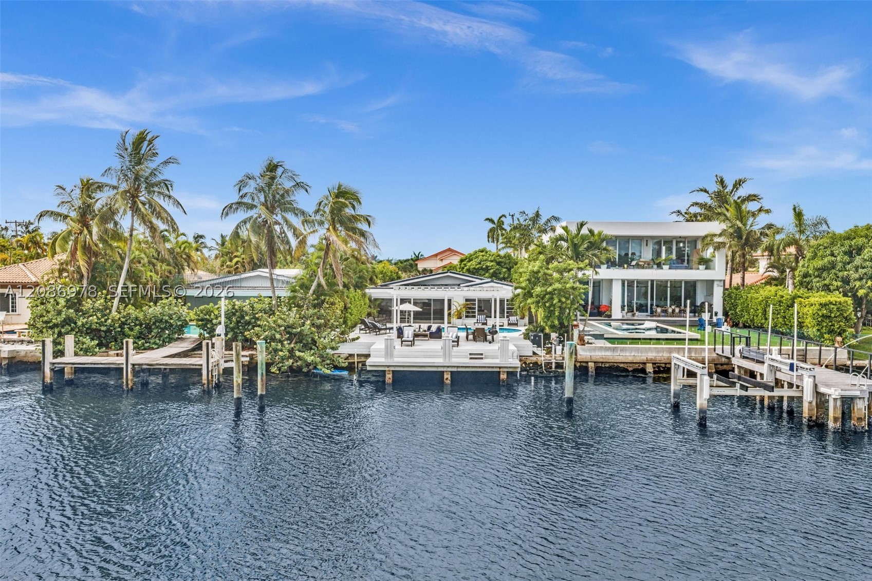 1405 Stillwater Dr, Miami Beach FL 33141