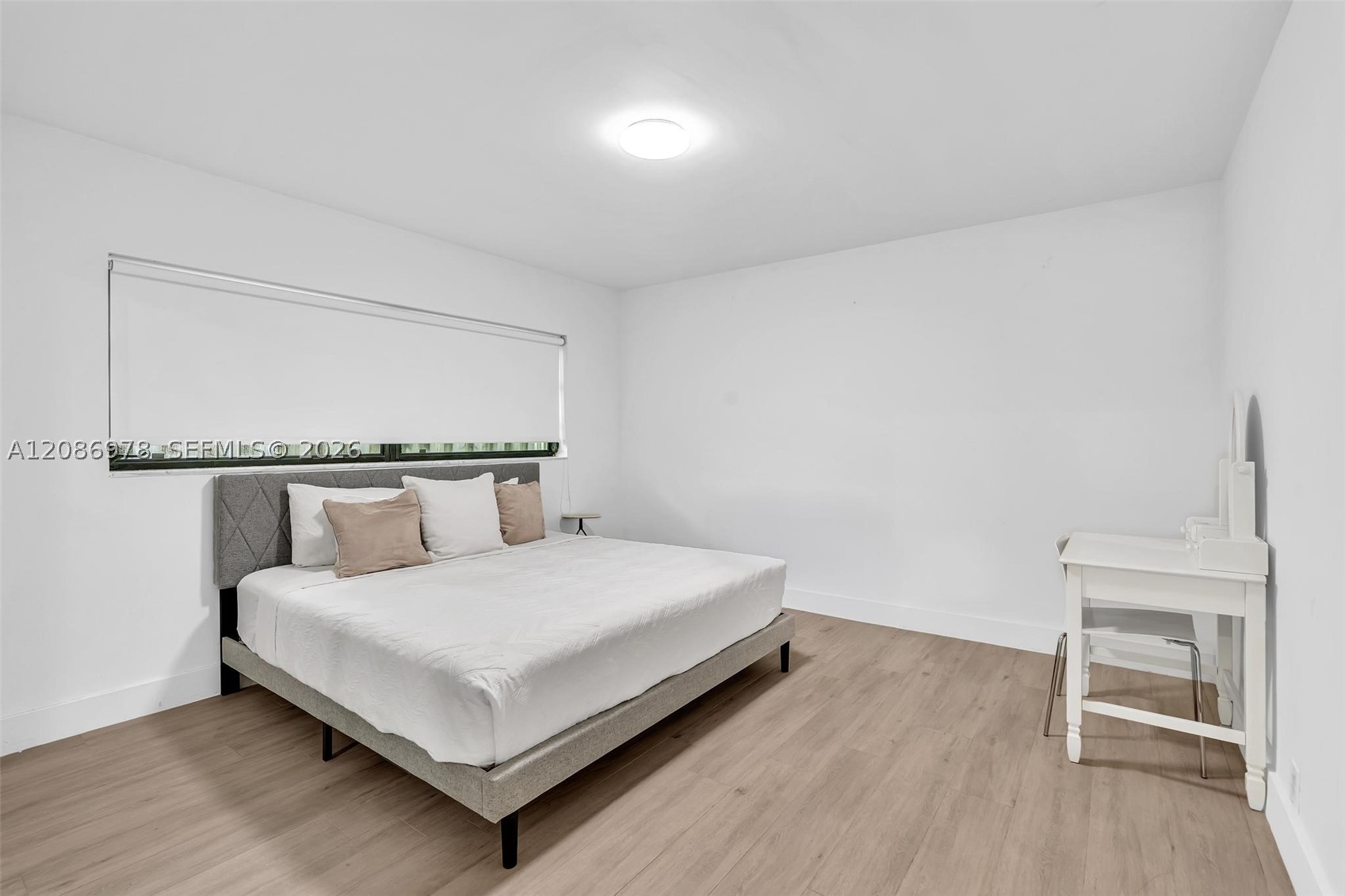 1405 Stillwater Dr, Miami Beach FL 33141