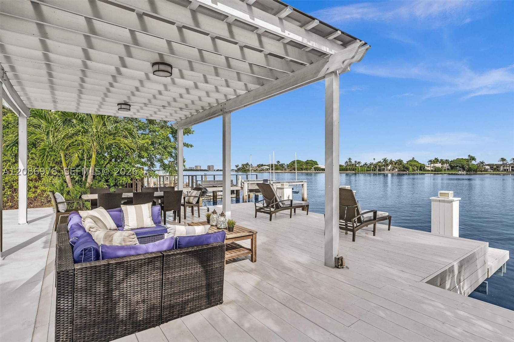 1405 Stillwater Dr, Miami Beach FL 33141