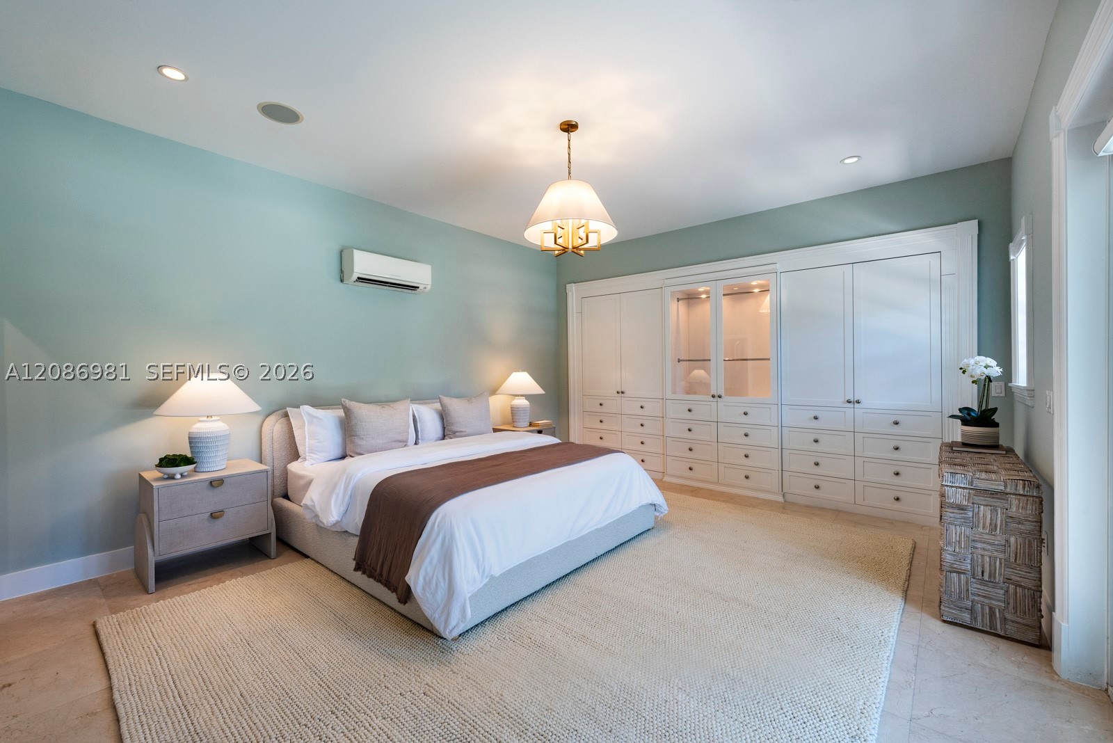 6045 SW 106th St, Pinecrest FL 33156