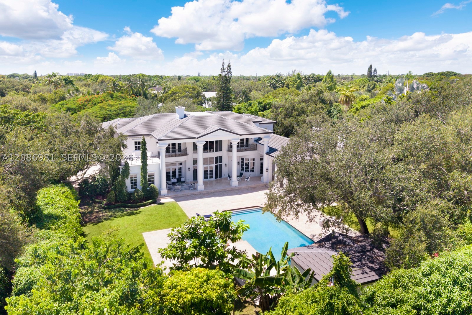 6045 SW 106th St, Pinecrest FL 33156