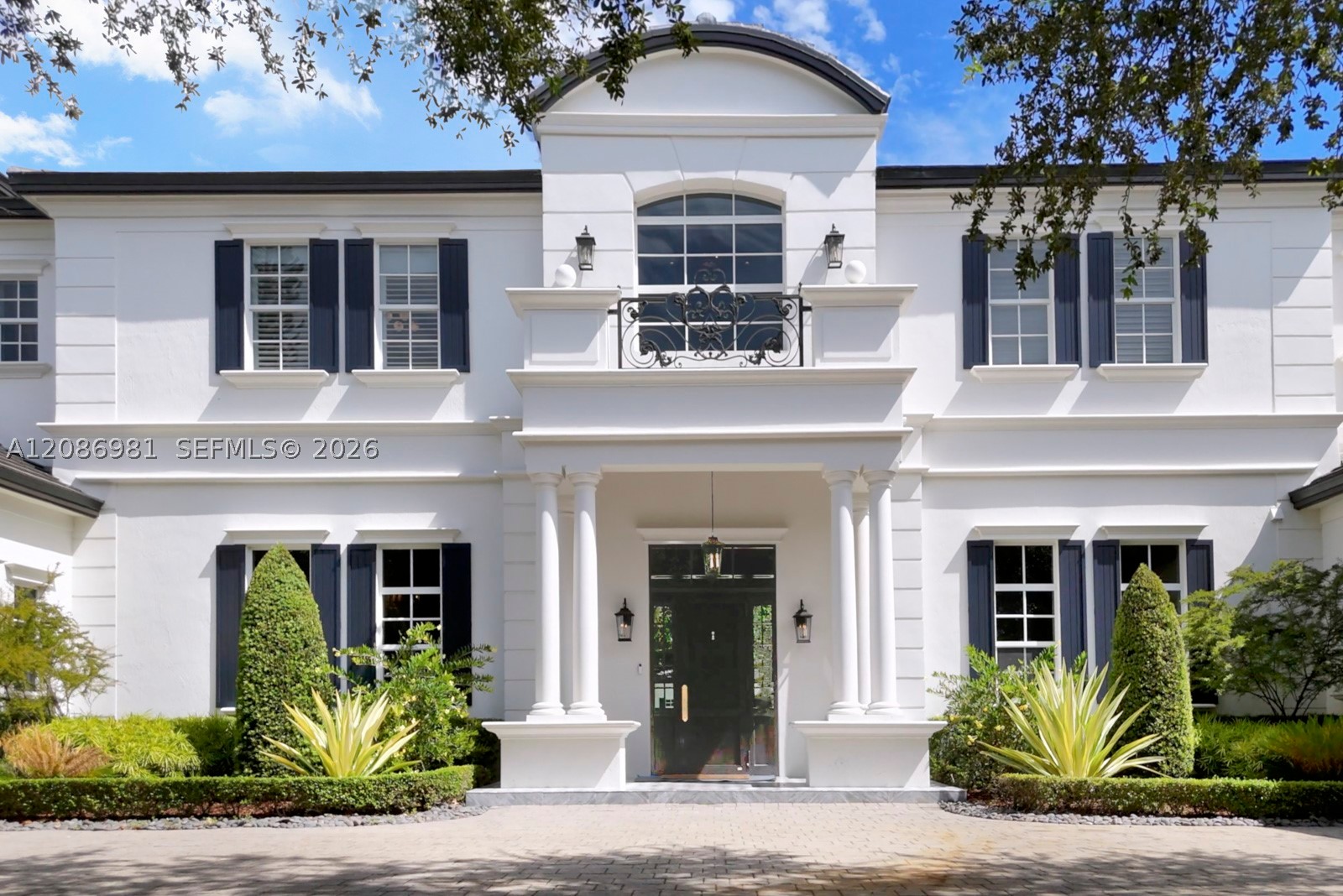 6045 SW 106th St, Pinecrest FL 33156