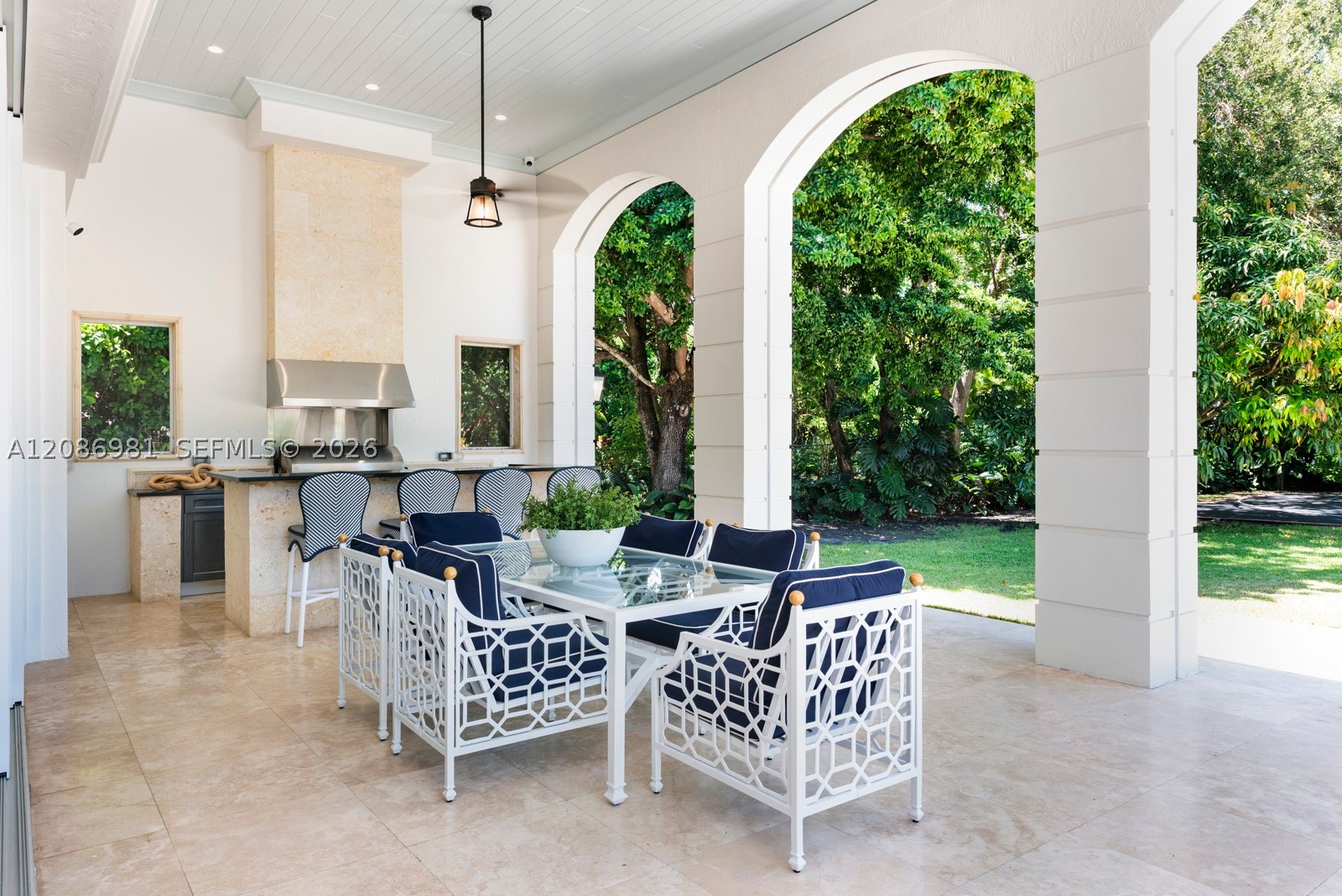 6045 SW 106th St, Pinecrest FL 33156